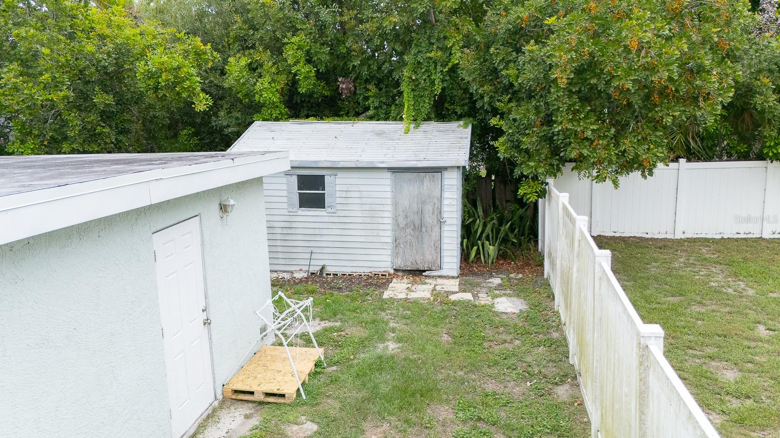 3731 PAPAI DR — photo 36