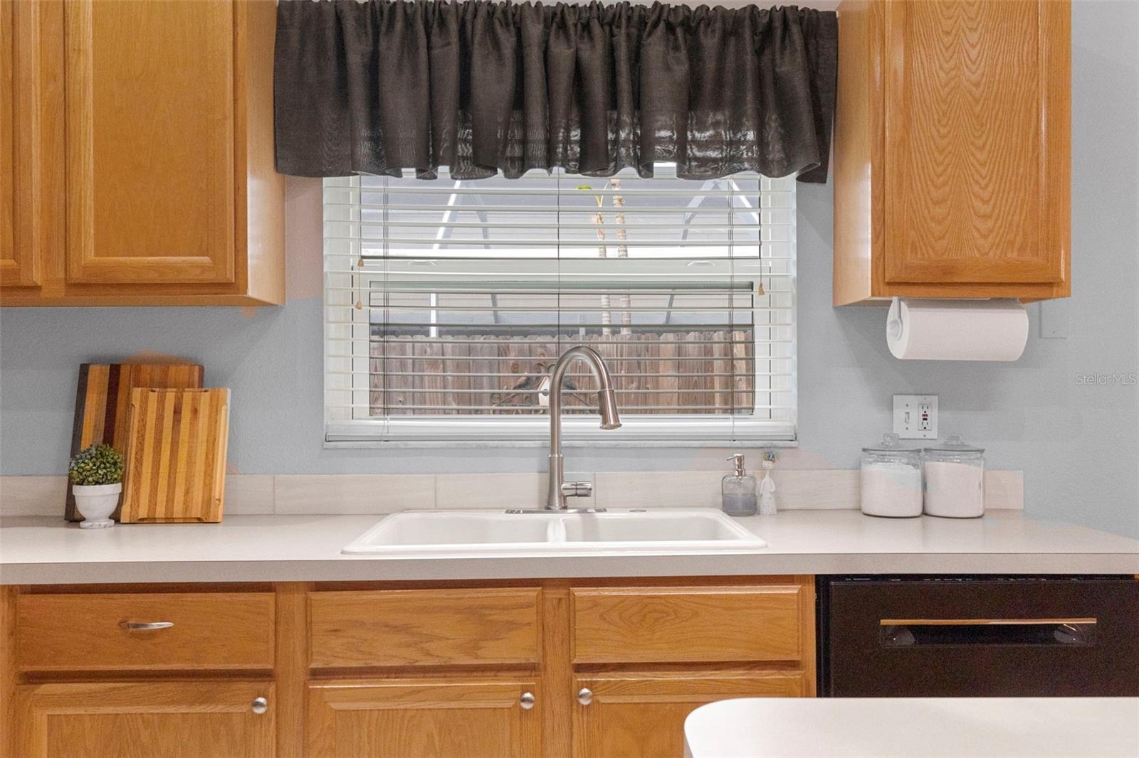 1552 SCOTCH PINE DR — photo 20