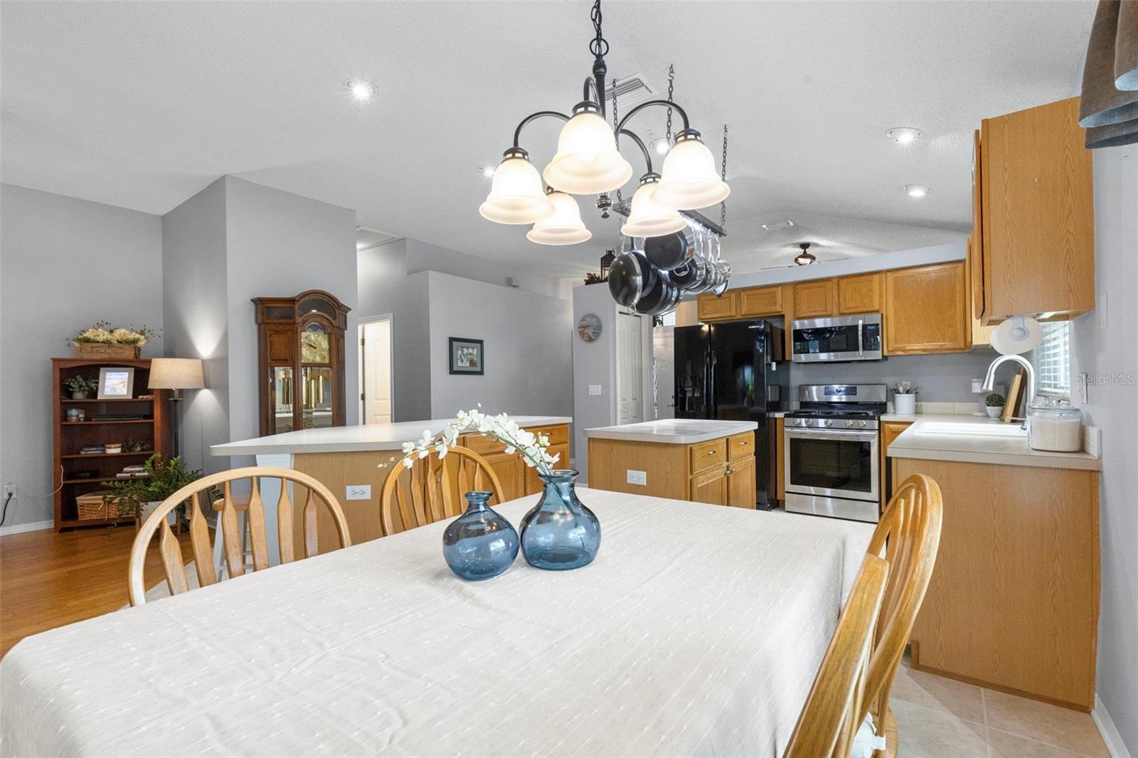 1552 SCOTCH PINE DR — photo 22