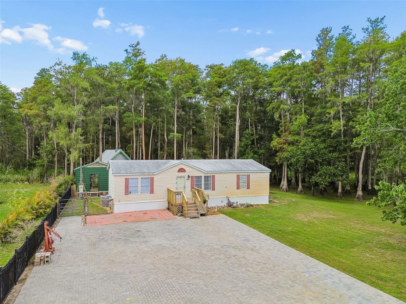 17808 DOGWOOD DR — photo 58