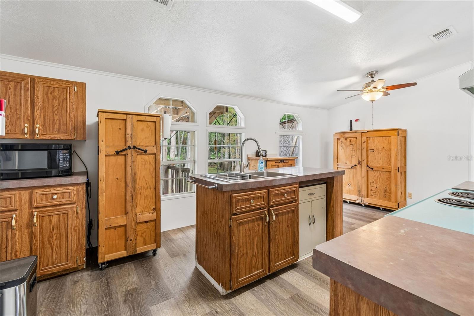 17808 DOGWOOD DR — photo 11