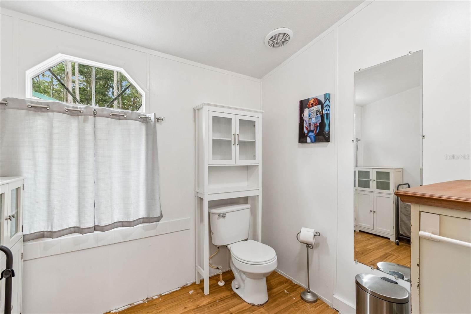 17808 DOGWOOD DR — photo 17