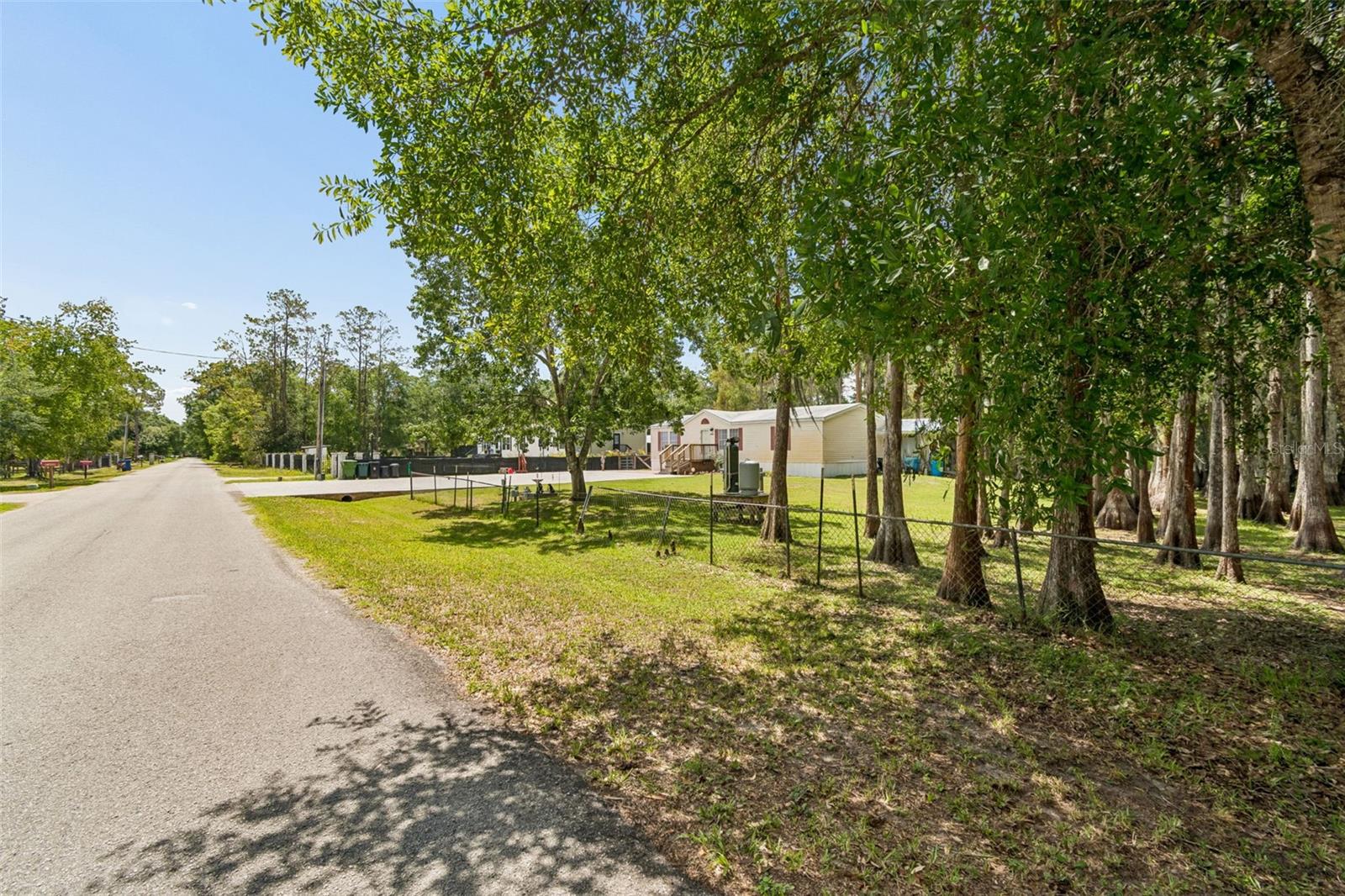 17808 DOGWOOD DR — photo 48