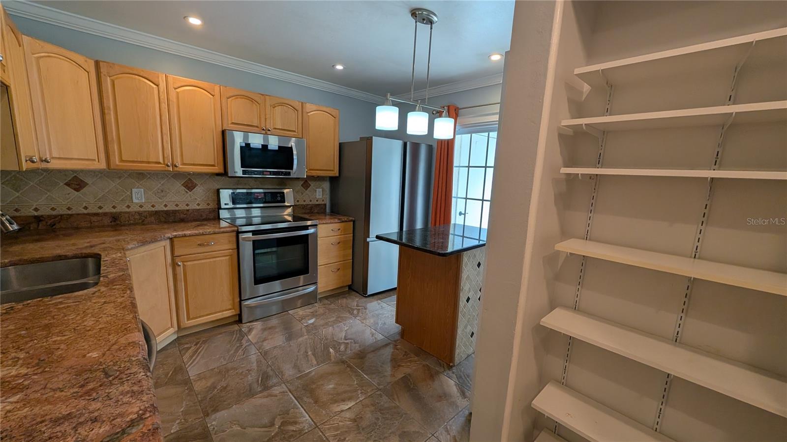 4000 POINCIANA CT — photo 10