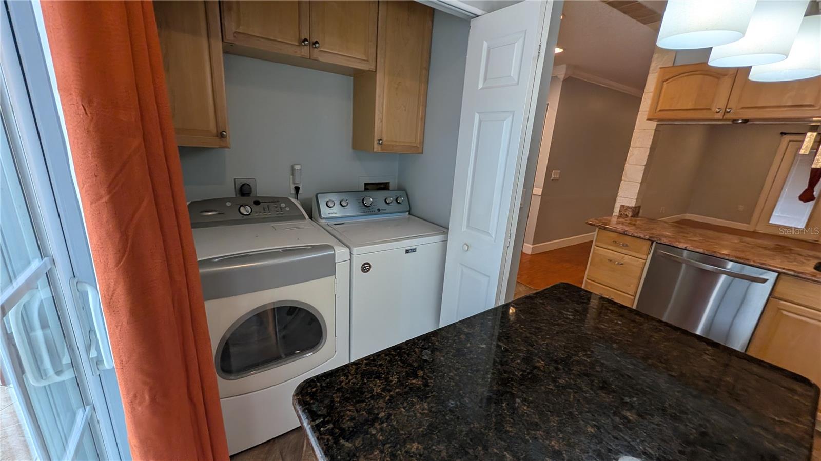 4000 POINCIANA CT — photo 6