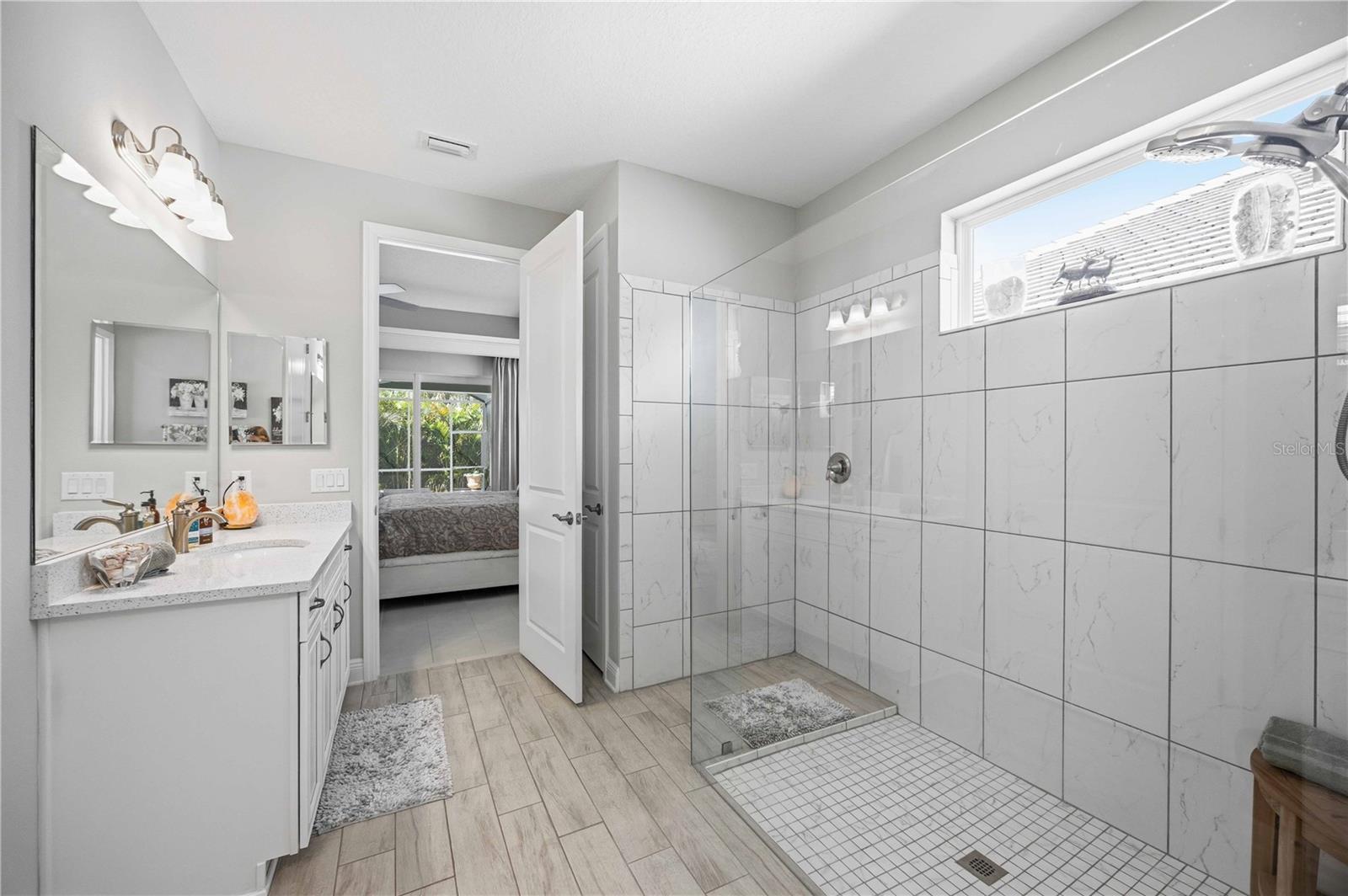 11329 MONTSERRAT DR — photo 33