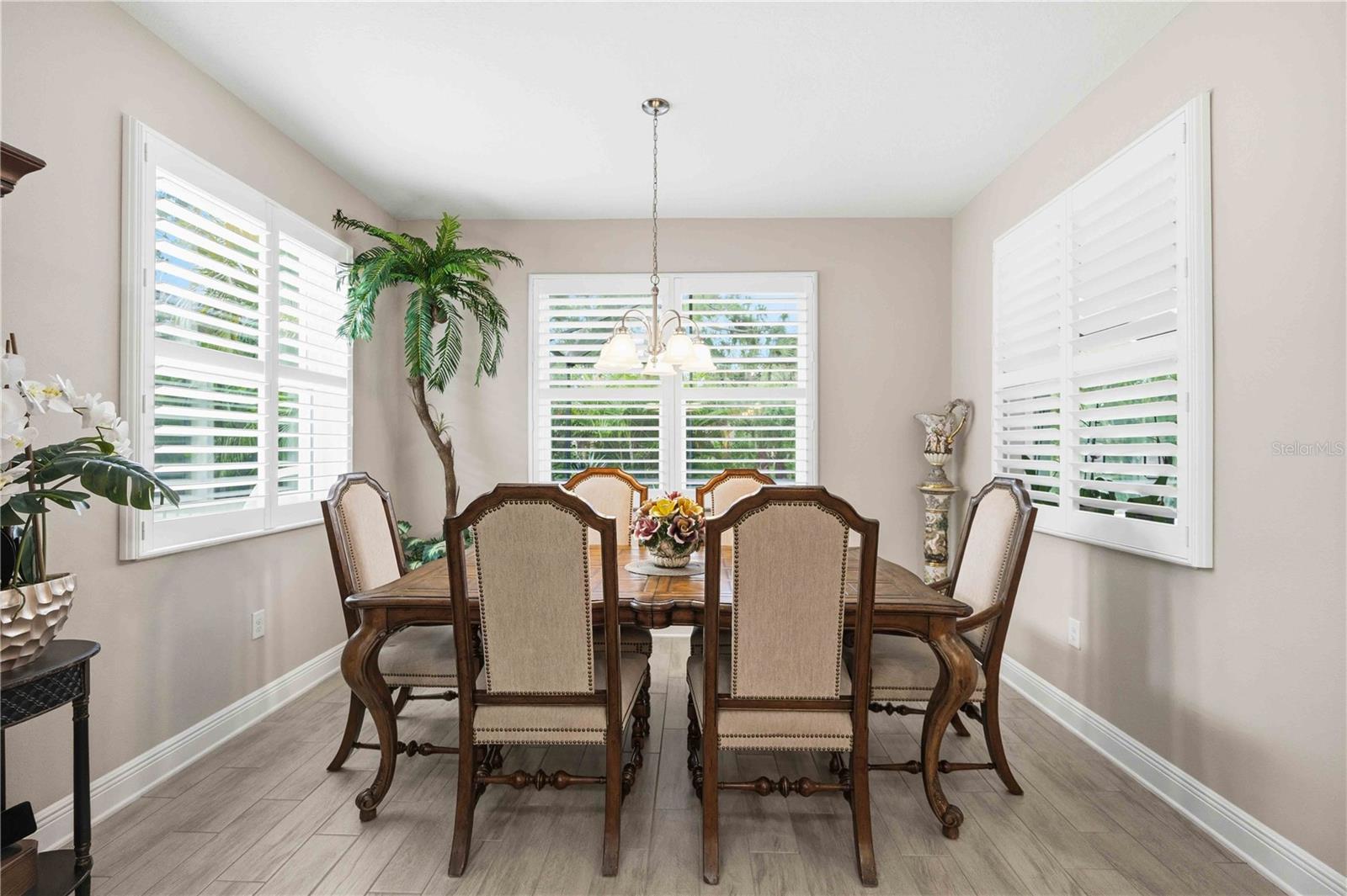 11329 MONTSERRAT DR — photo 22