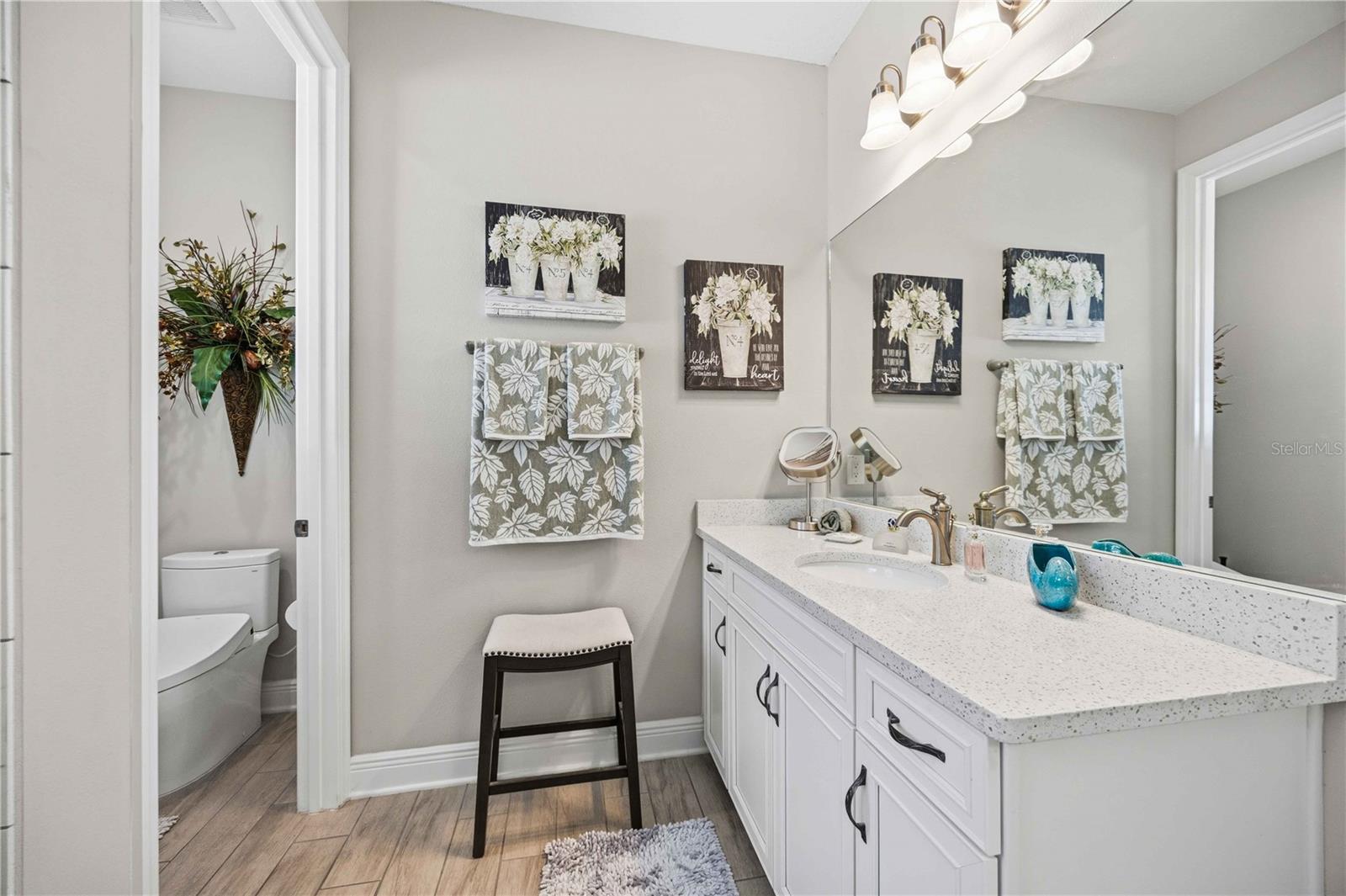 11329 MONTSERRAT DR — photo 34