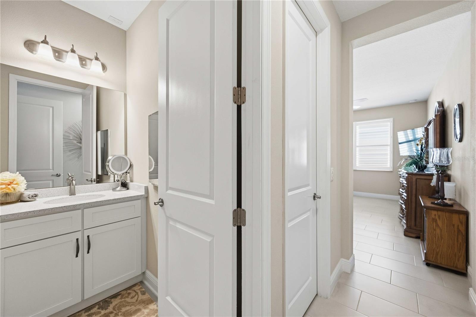 11329 MONTSERRAT DR — photo 53