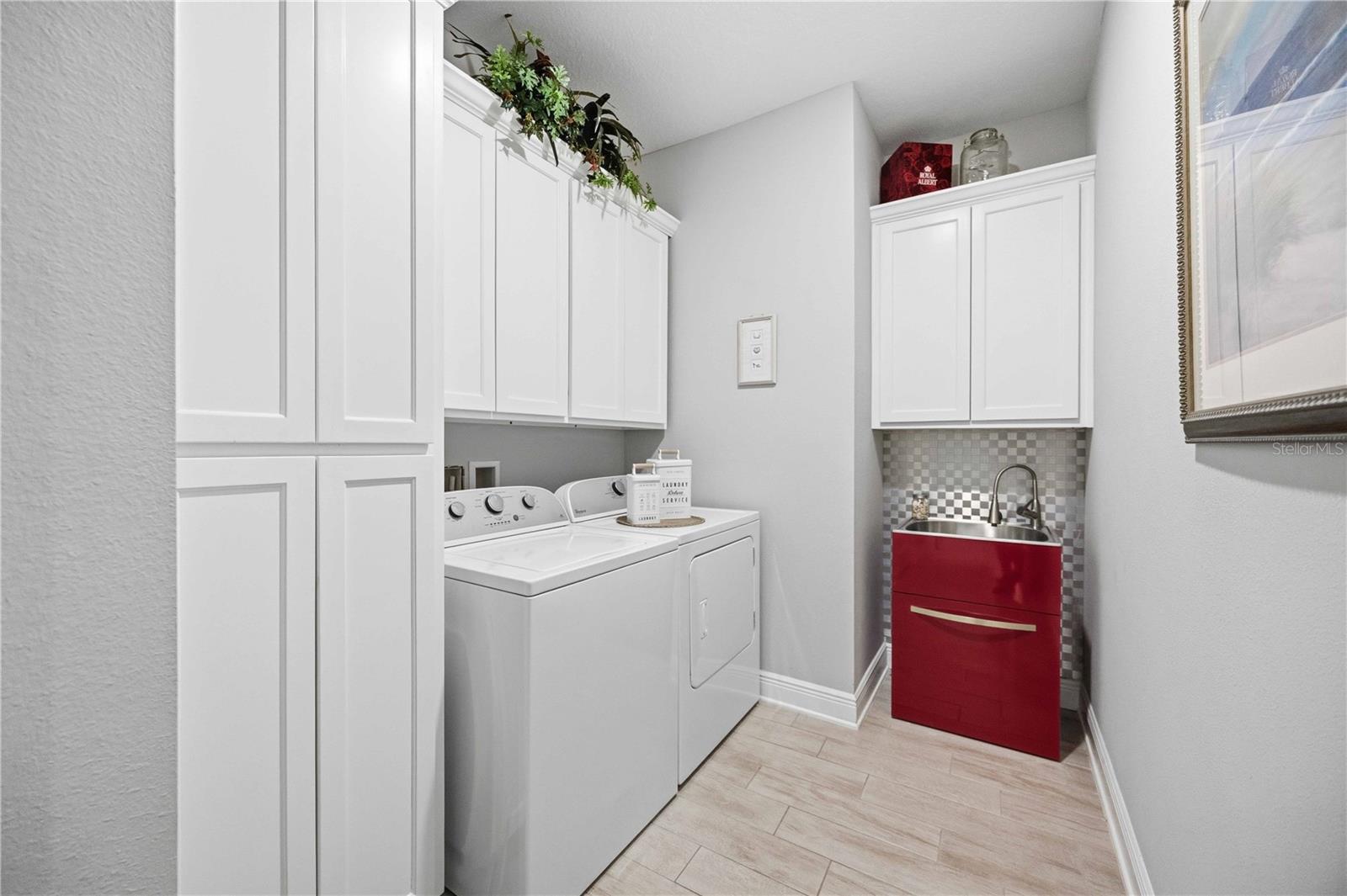 11329 MONTSERRAT DR — photo 48