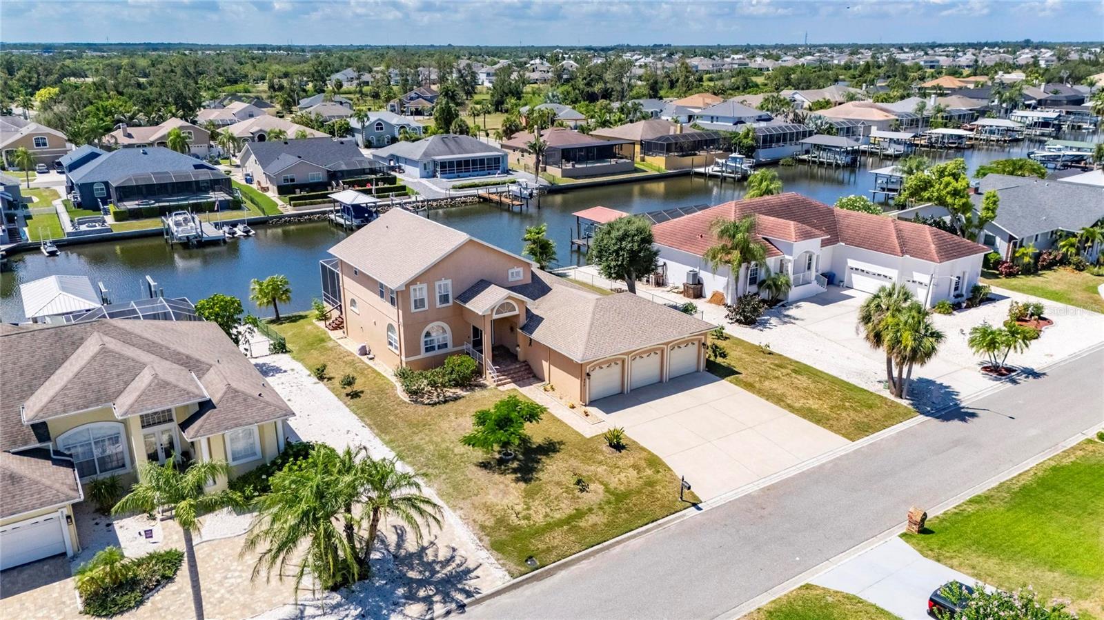830 GOLF ISLAND DR — photo 2