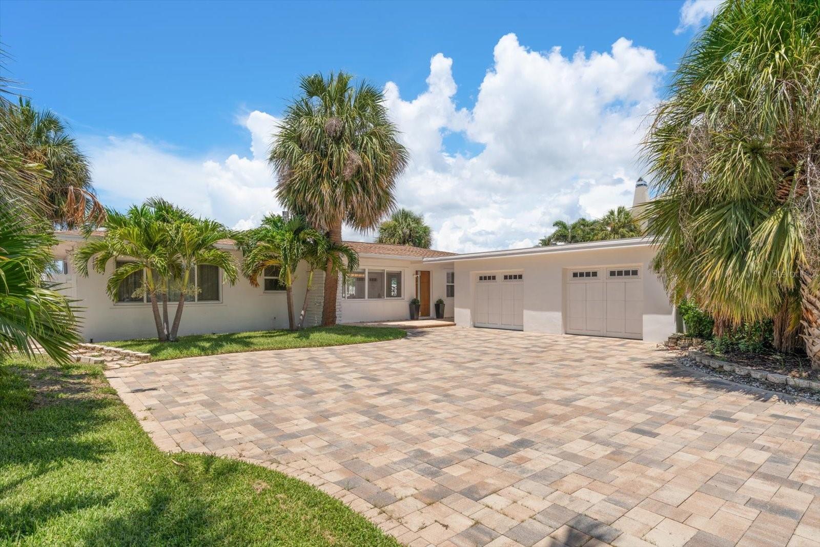 1854 VENETIAN POINT DR — photo 2
