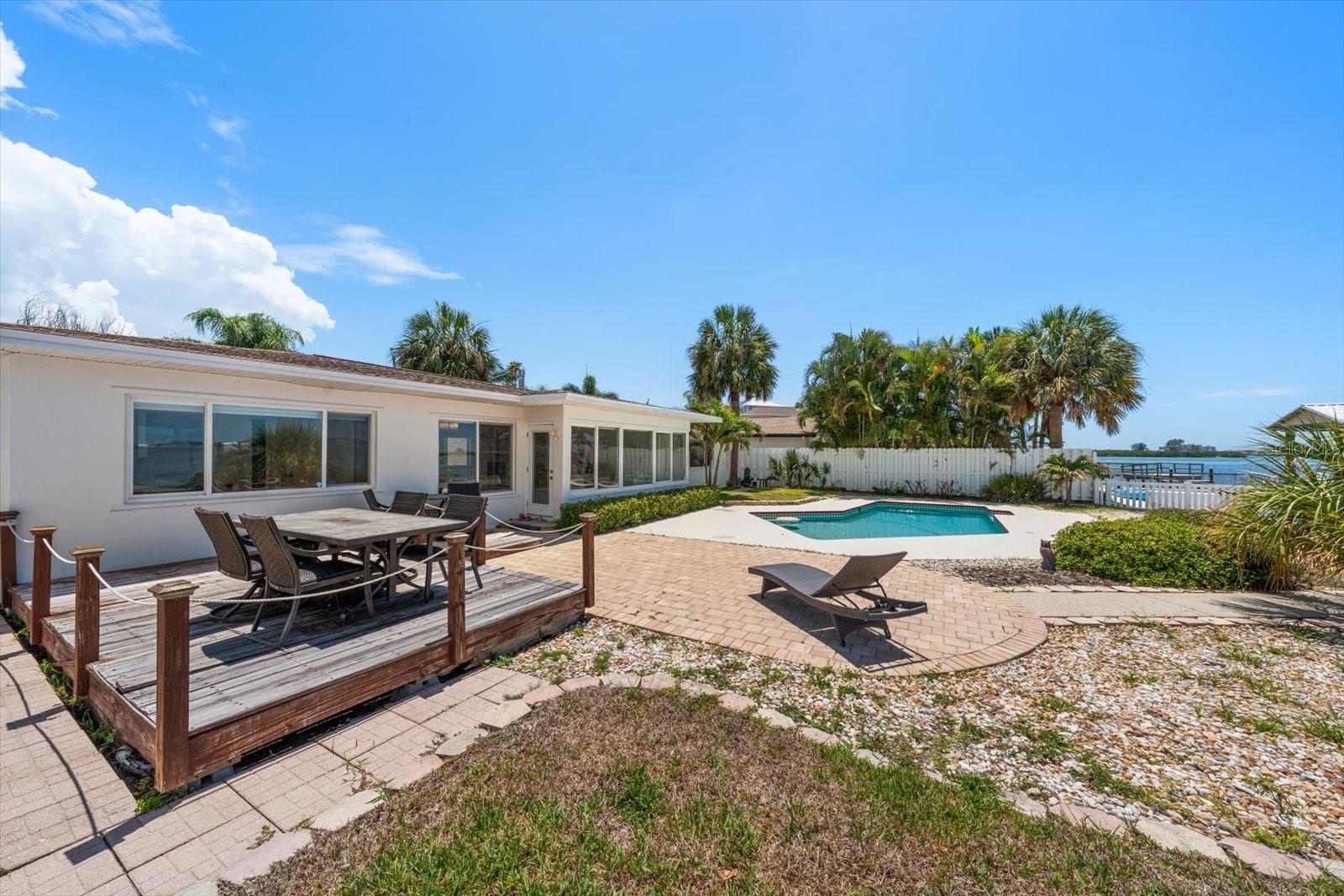 1854 VENETIAN POINT DR — photo 20