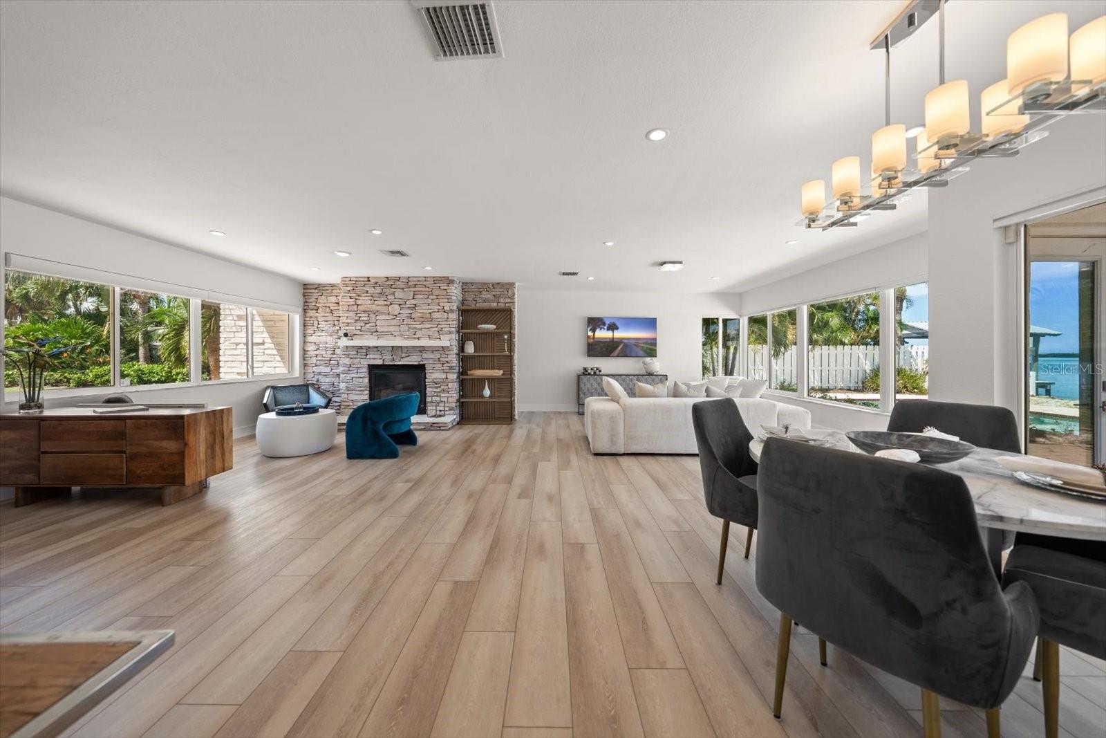 1854 VENETIAN POINT DR — photo 9