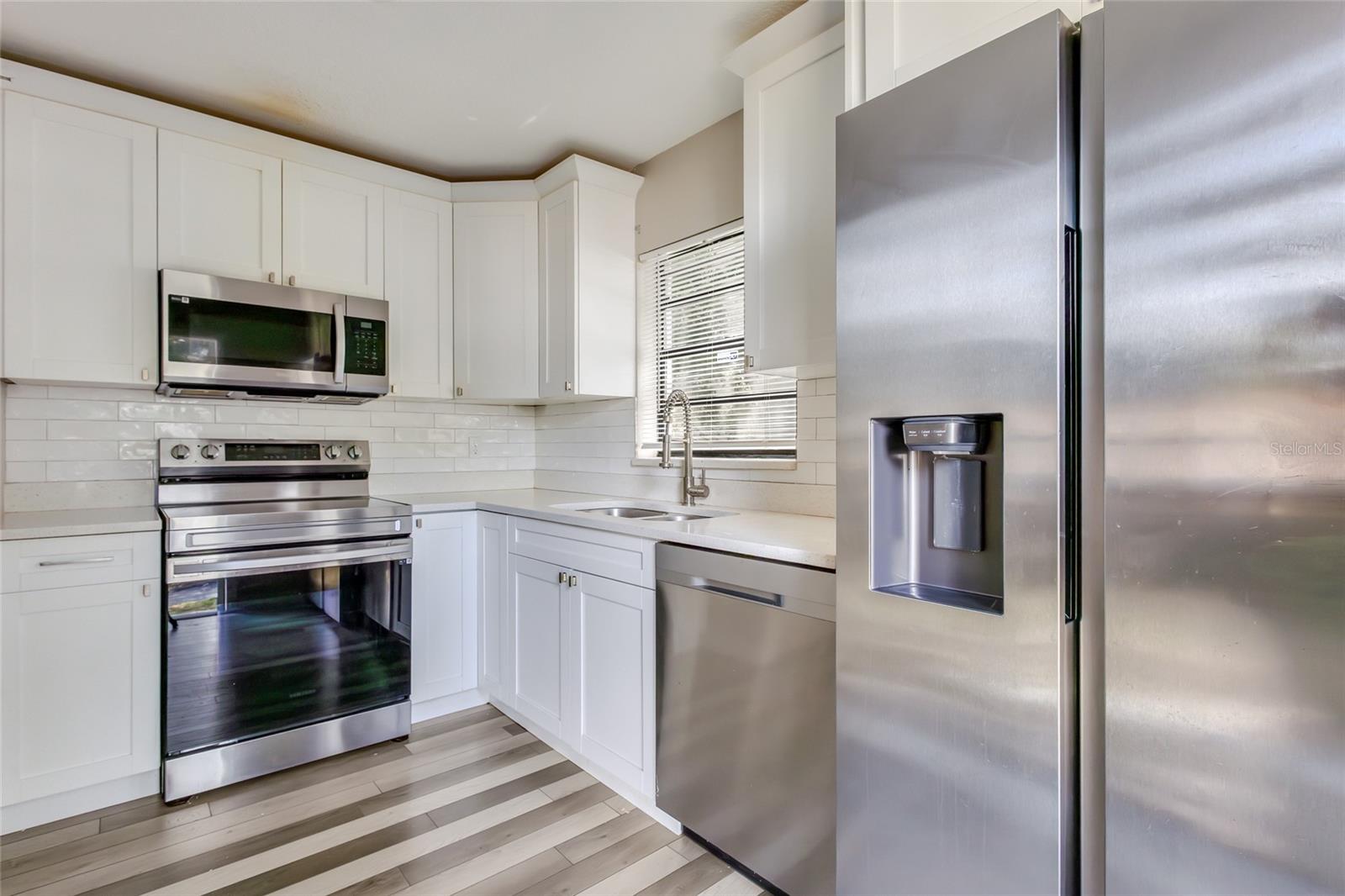 3810 W CLEVELAND ST — photo 13