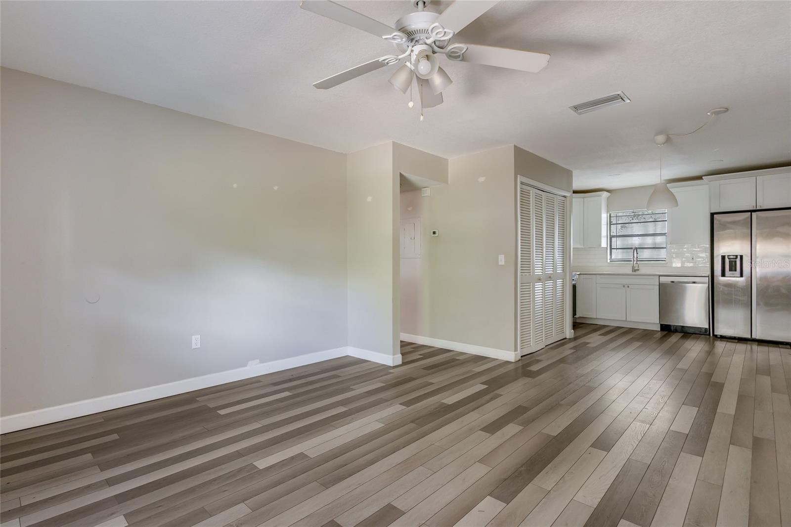 3810 W CLEVELAND ST — photo 15