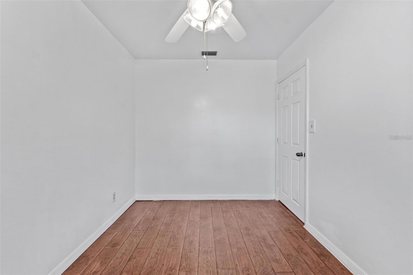 315 WOOTEN RD — photo 34