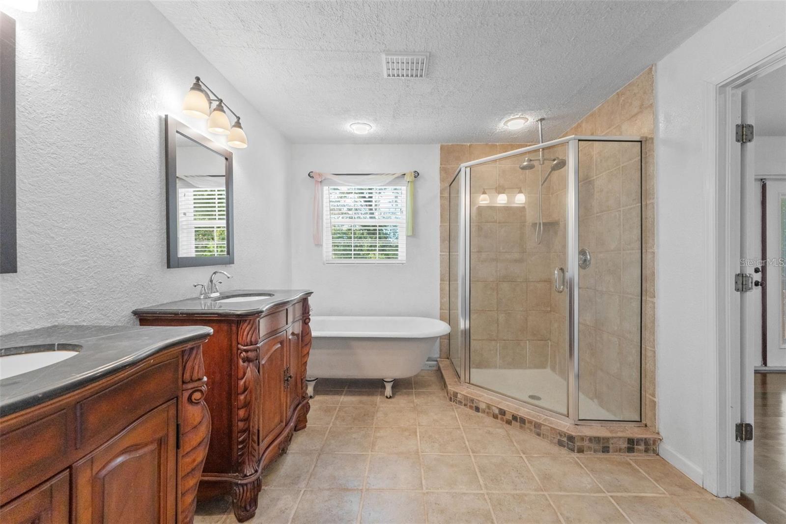 315 WOOTEN RD — photo 21