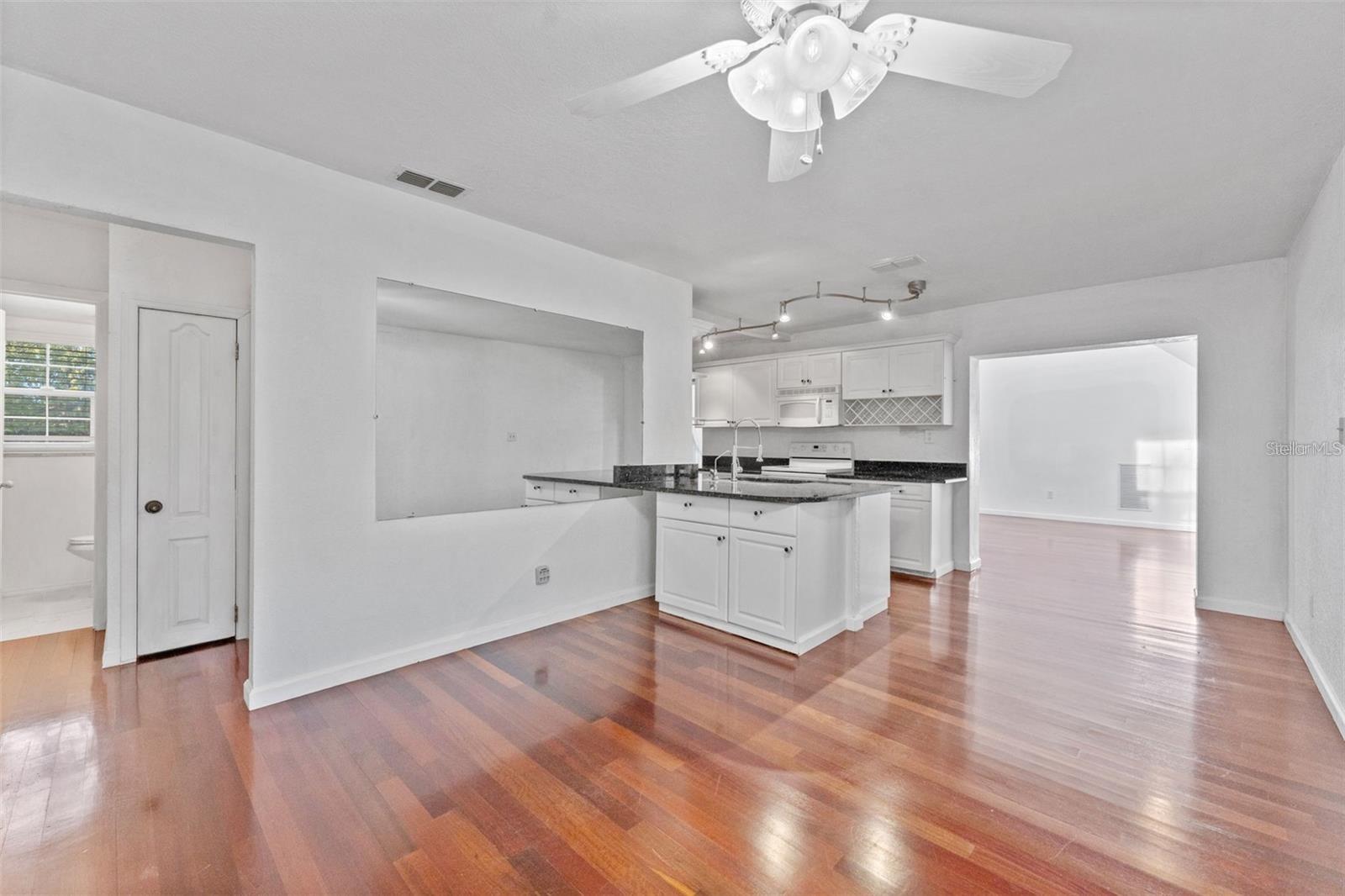 315 WOOTEN RD — photo 14