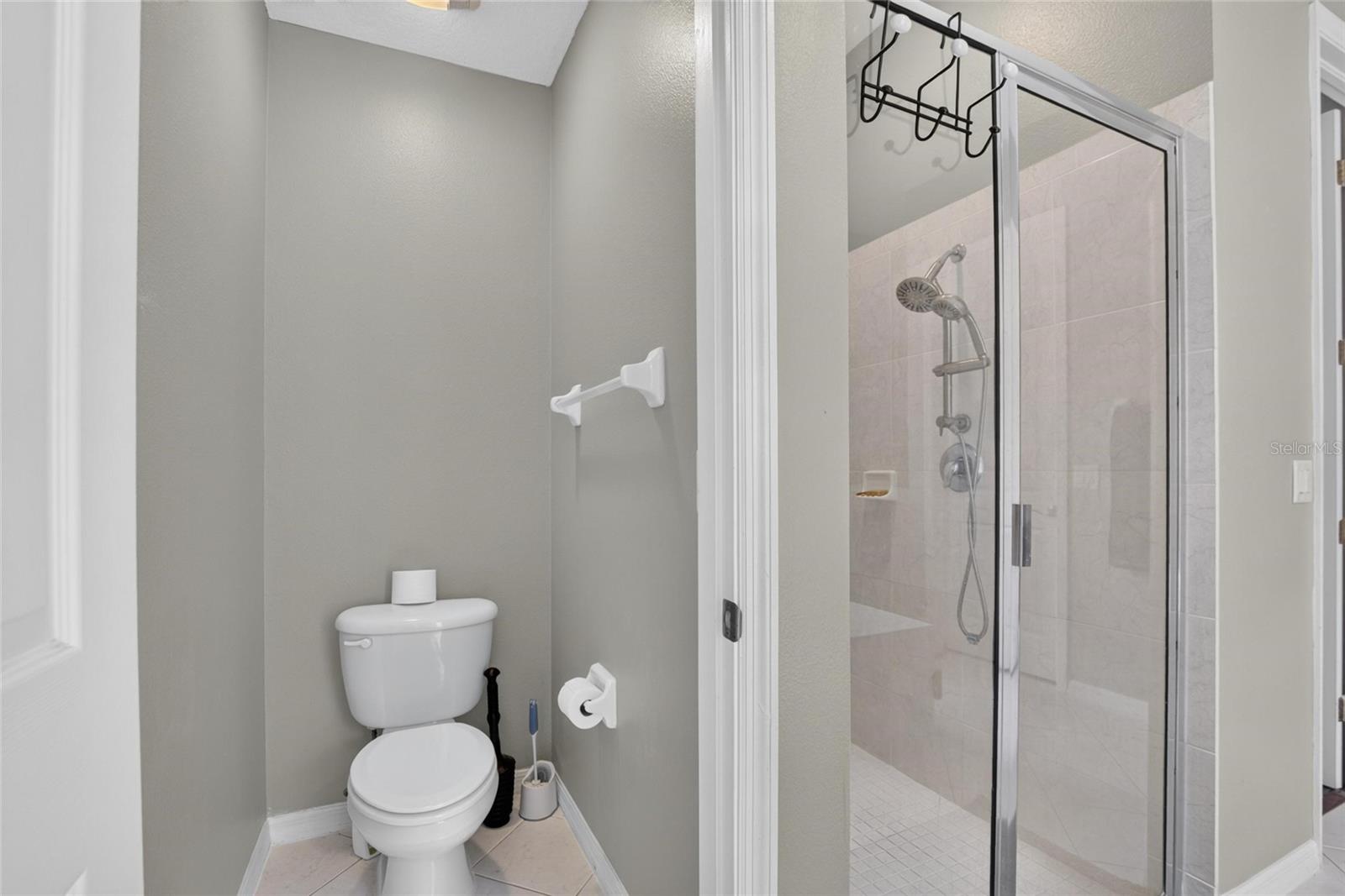 10103 DEERCLIFF DR — photo 35