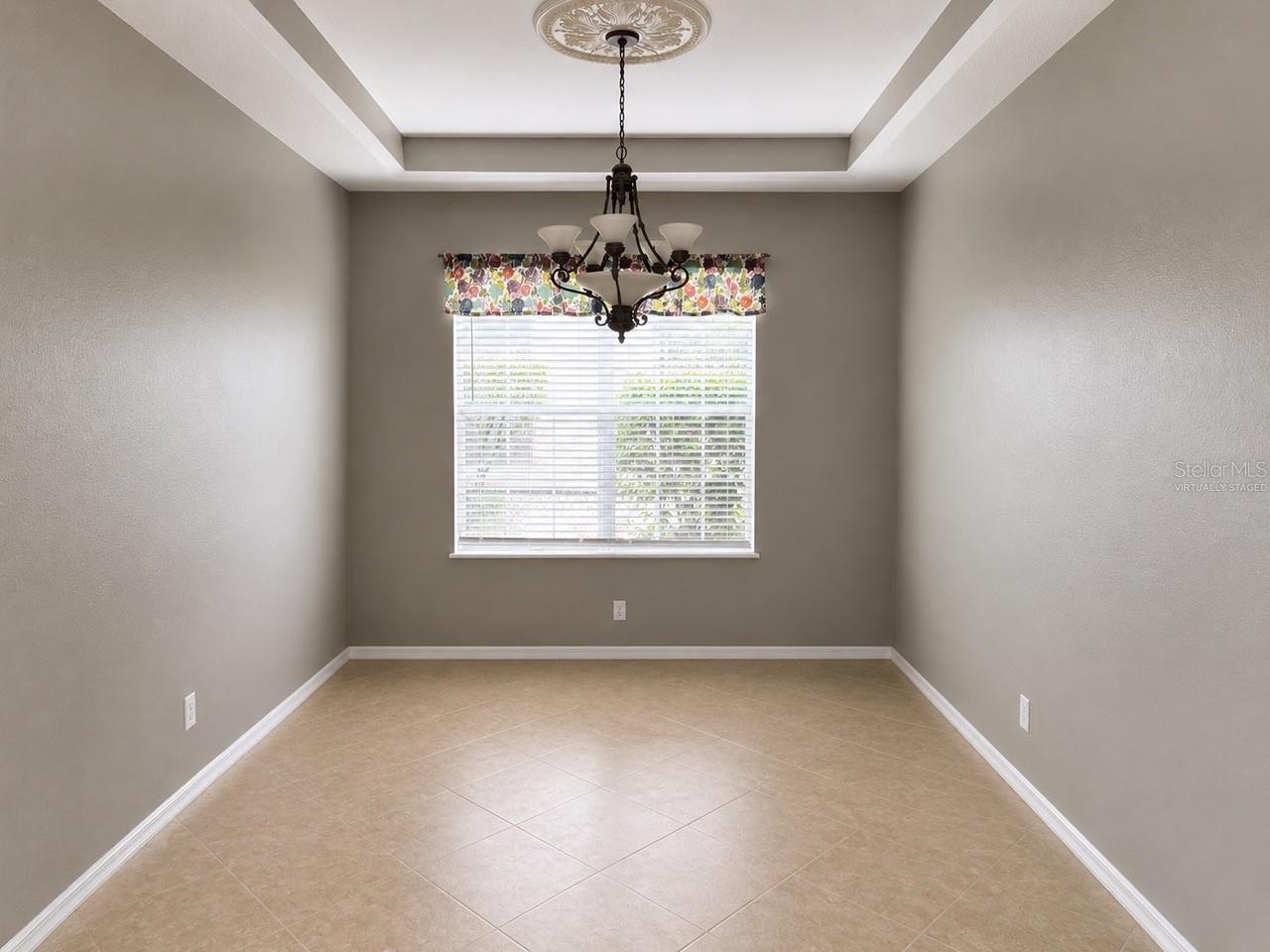10103 DEERCLIFF DR — photo 19