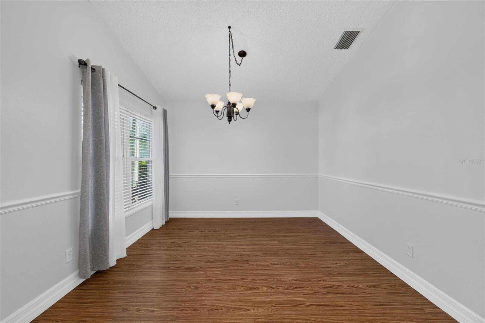 4431 FERN DR — photo 6