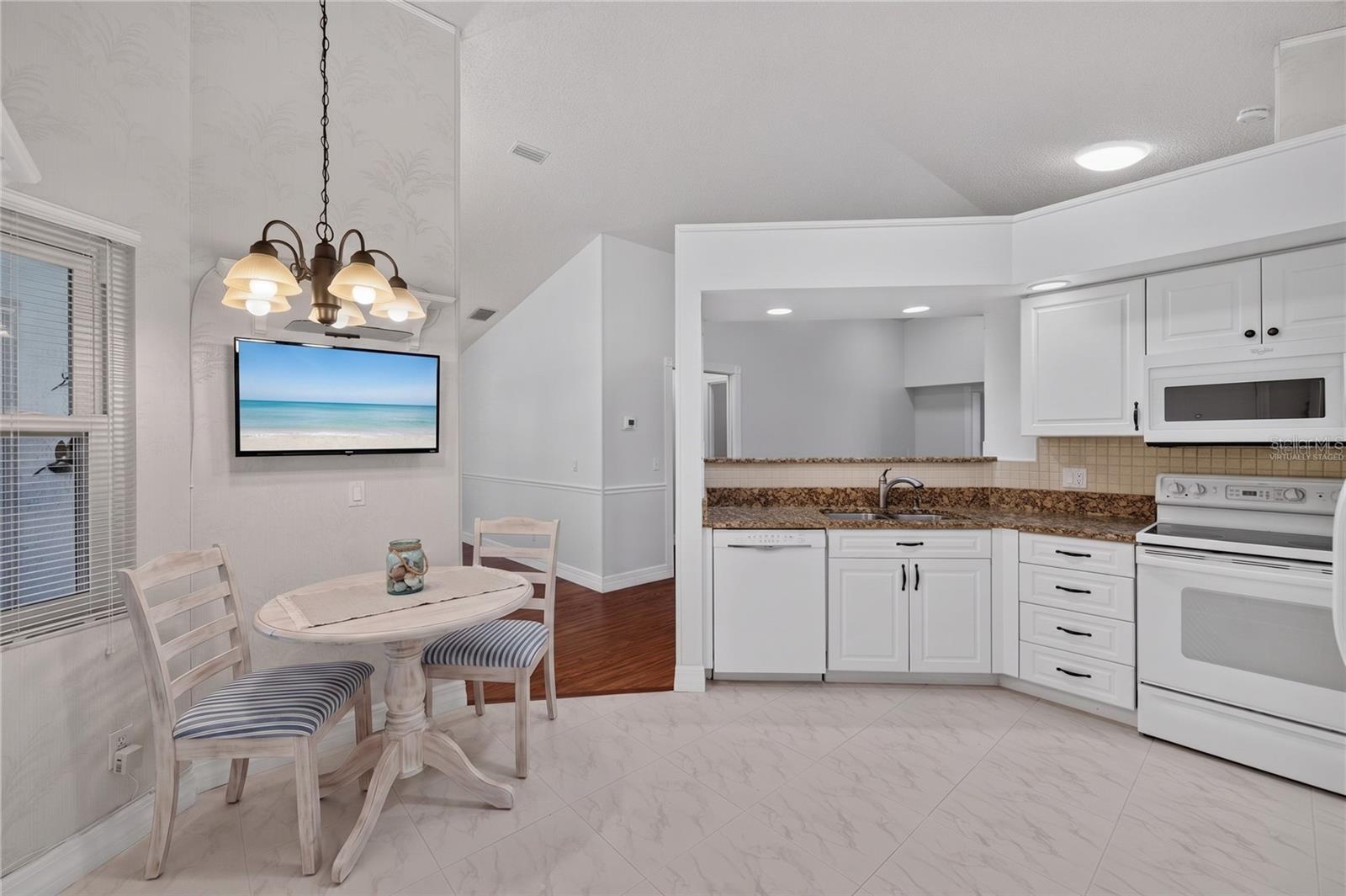 4431 FERN DR — photo 13
