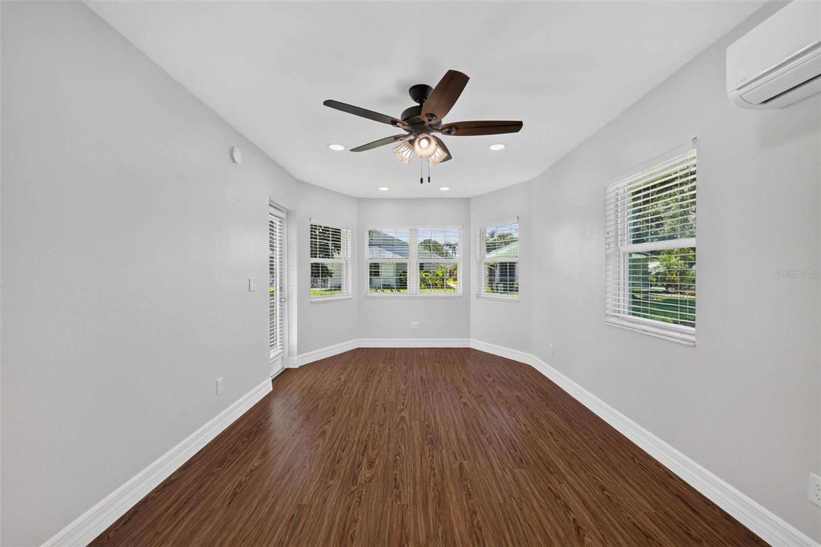 4431 FERN DR — photo 26