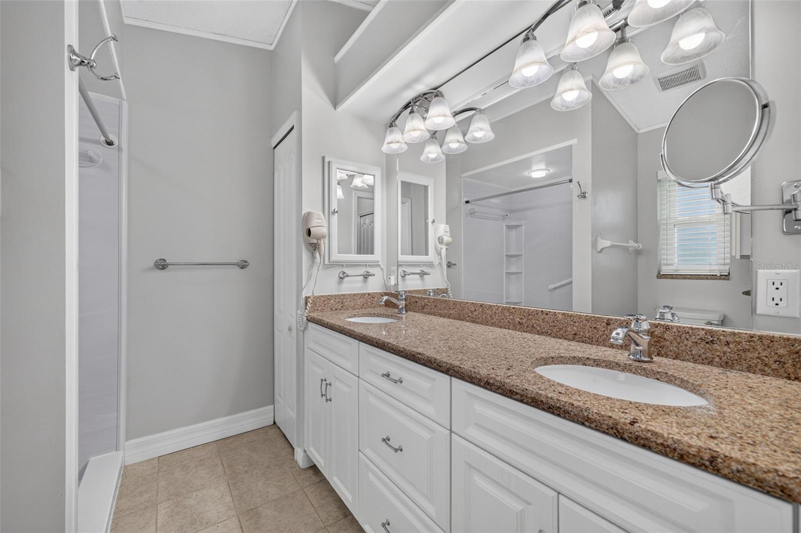 4431 FERN DR — photo 24