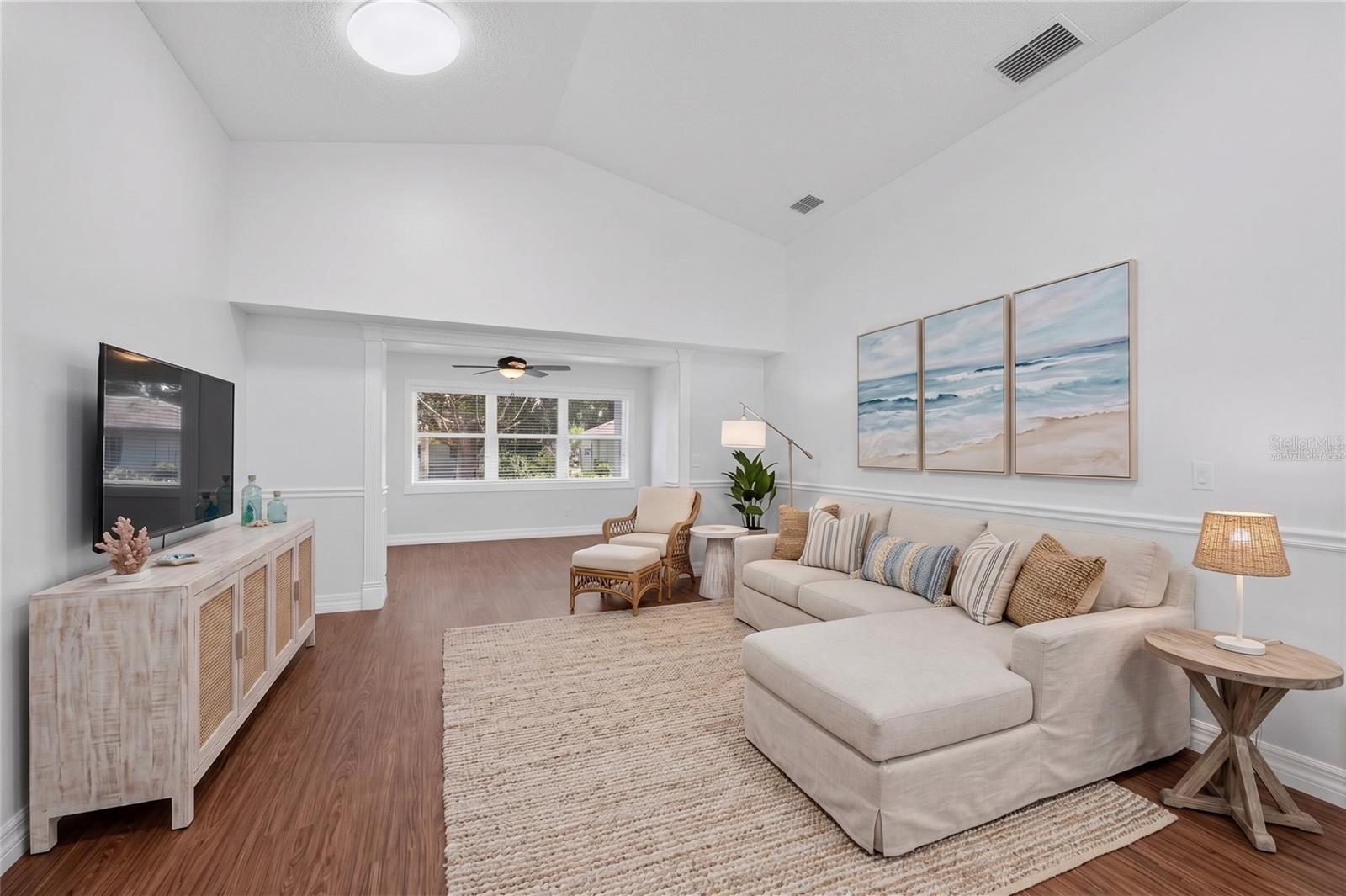 4431 FERN DR — photo 8