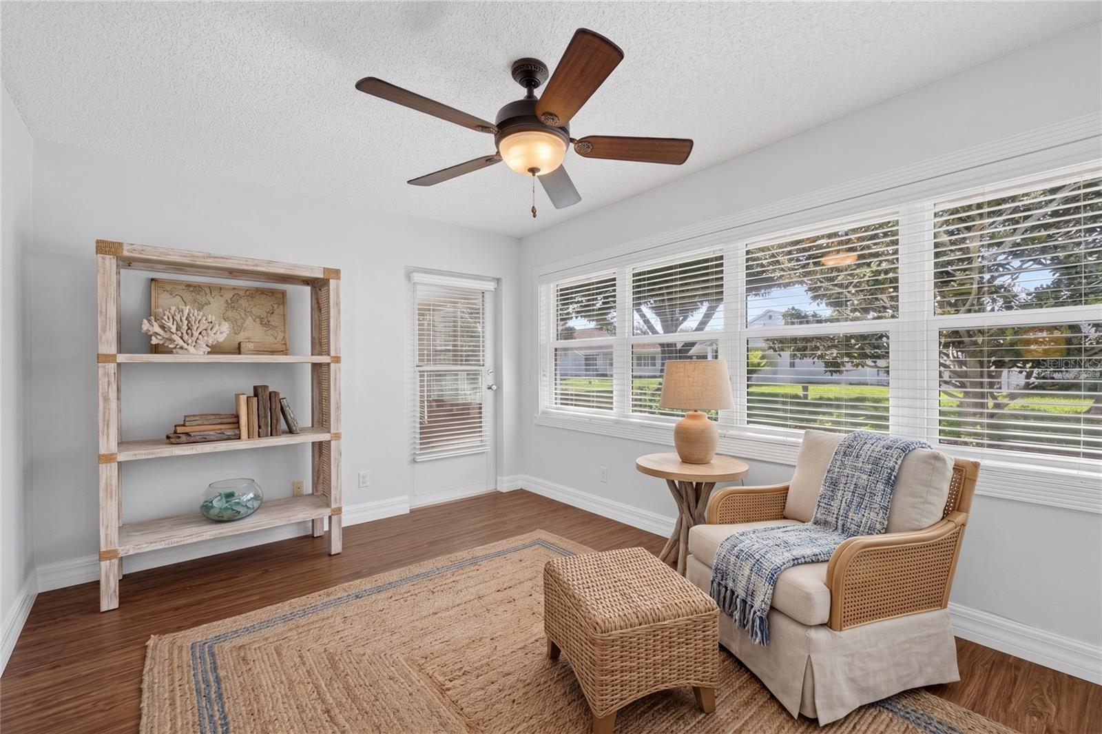 4431 FERN DR — photo 36