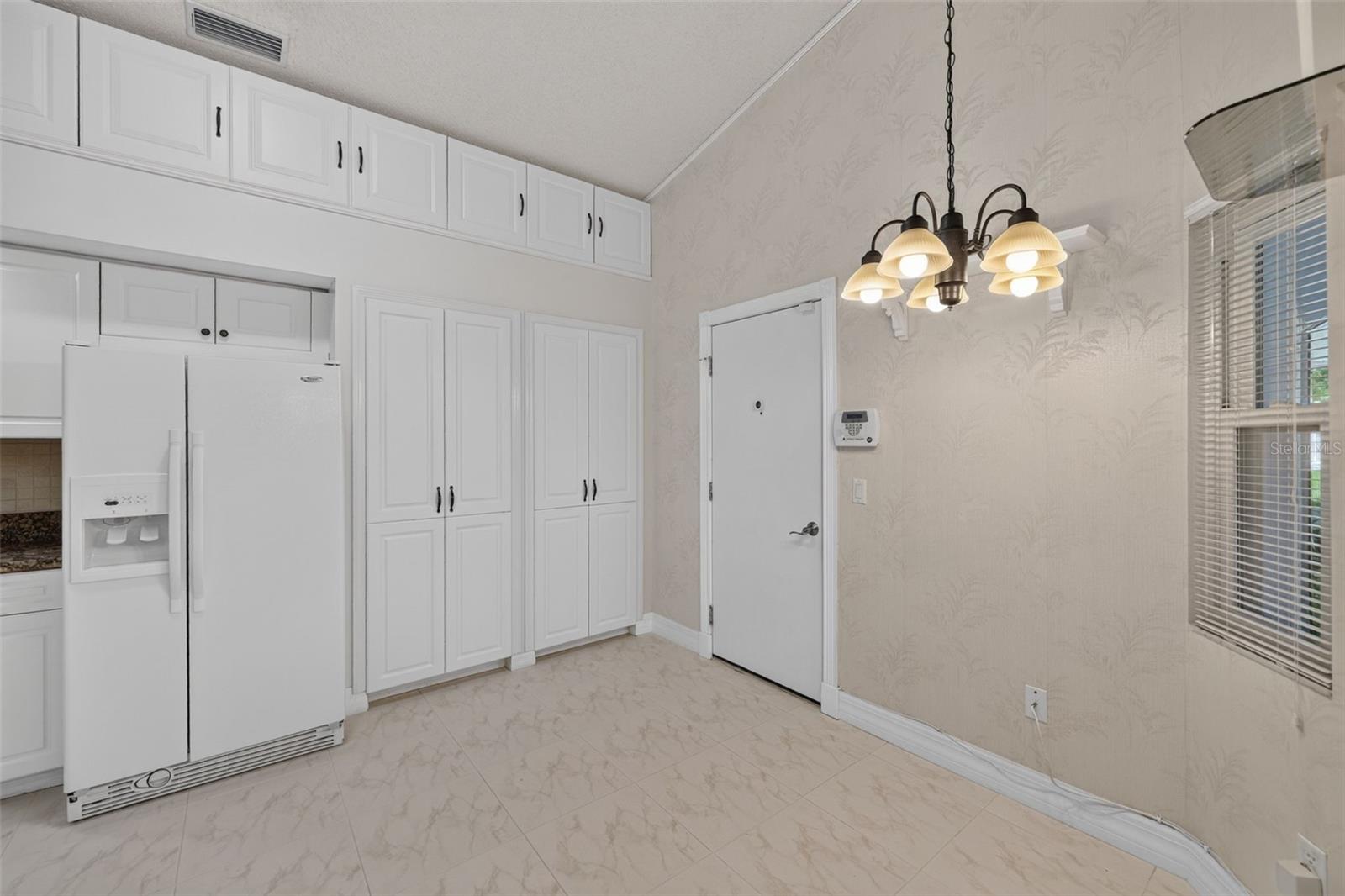 4431 FERN DR — photo 17