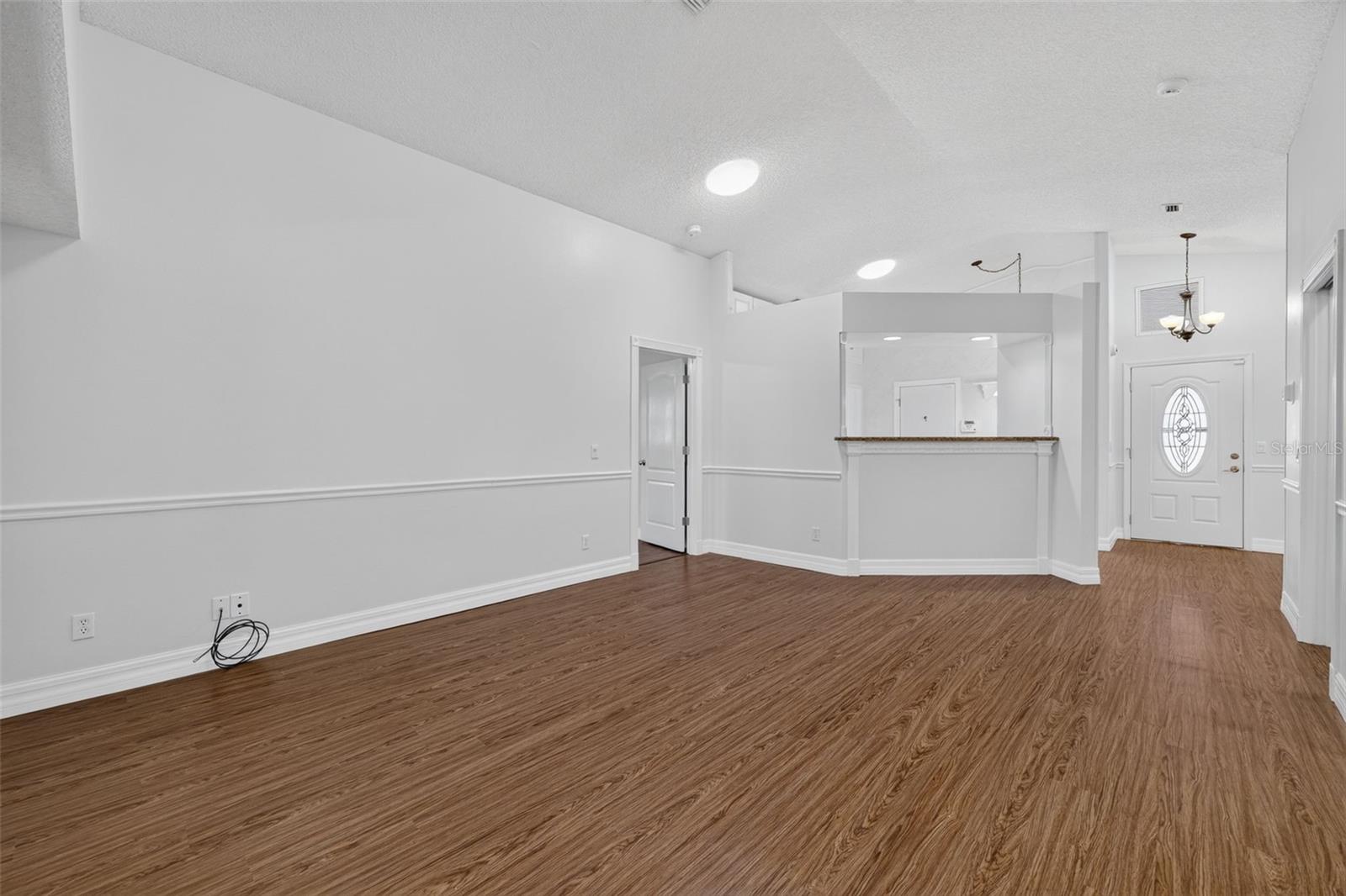 4431 FERN DR — photo 7