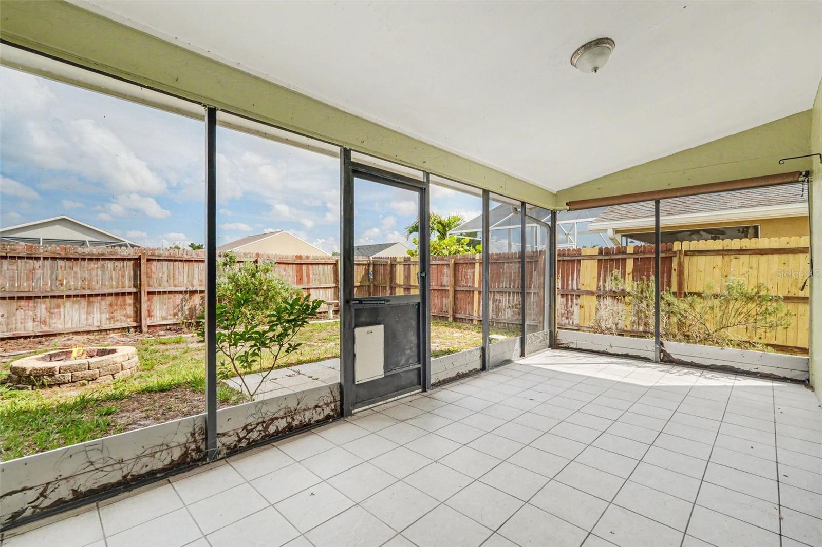 8434 SUN DR — photo 19