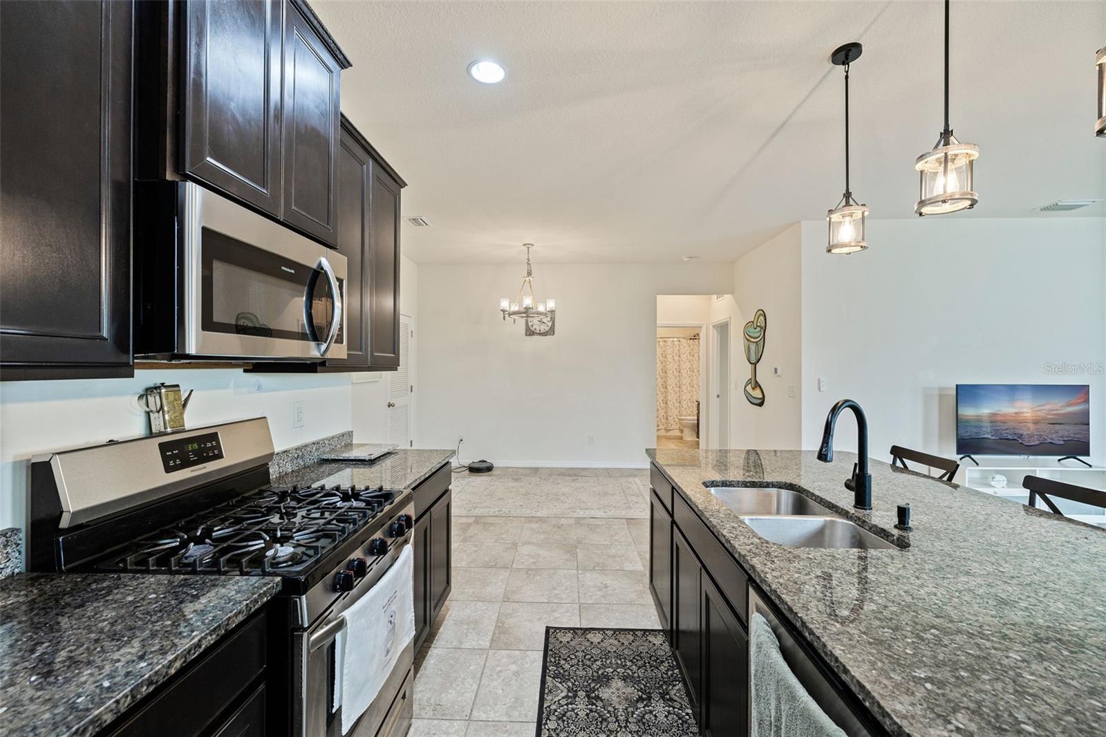 7533 LANTERN PARK AVE — photo 11