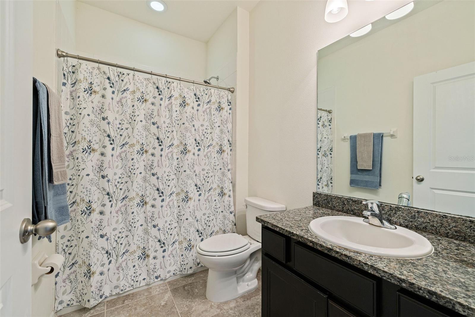 7533 LANTERN PARK AVE — photo 25