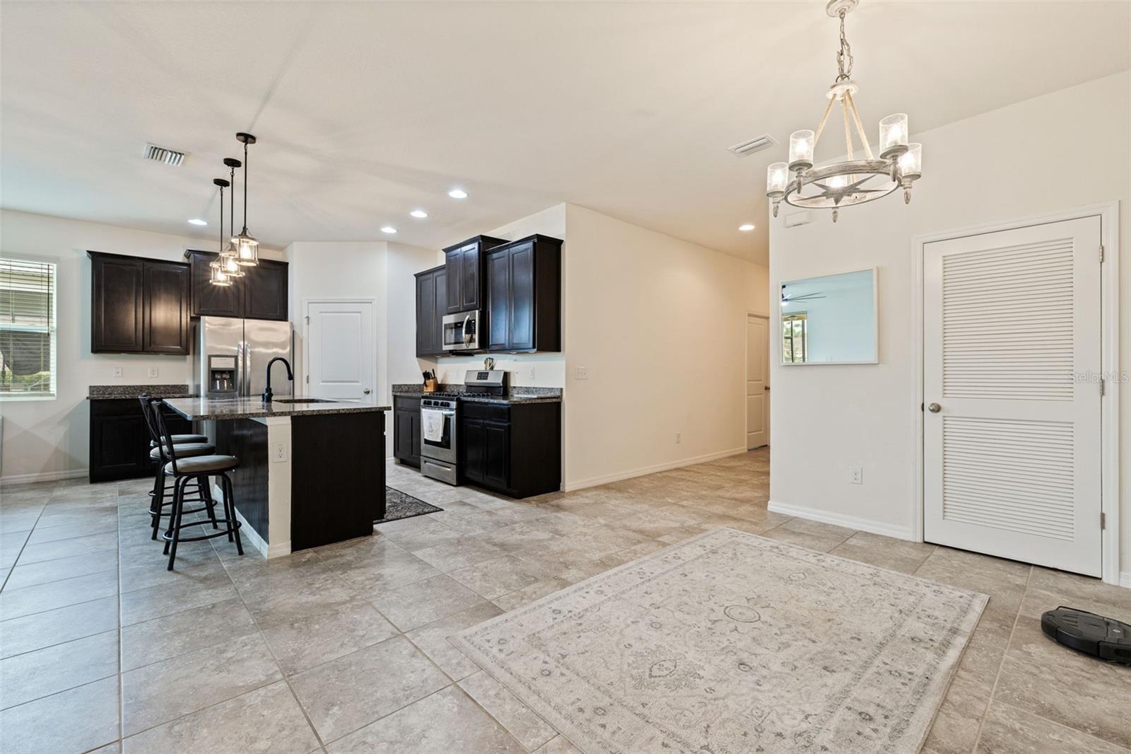 7533 LANTERN PARK AVE — photo 8