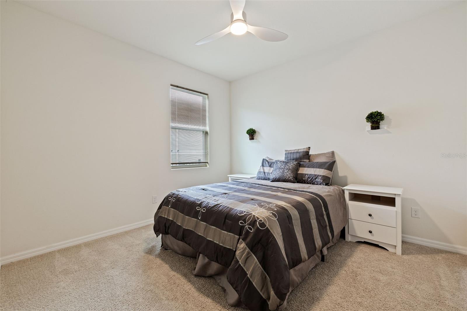7533 LANTERN PARK AVE — photo 19