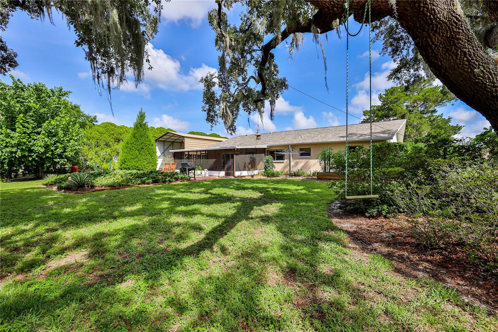 8270 SYCAMORE DR — photo 48
