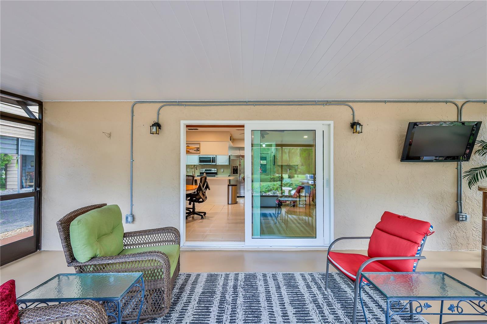 8270 SYCAMORE DR — photo 41