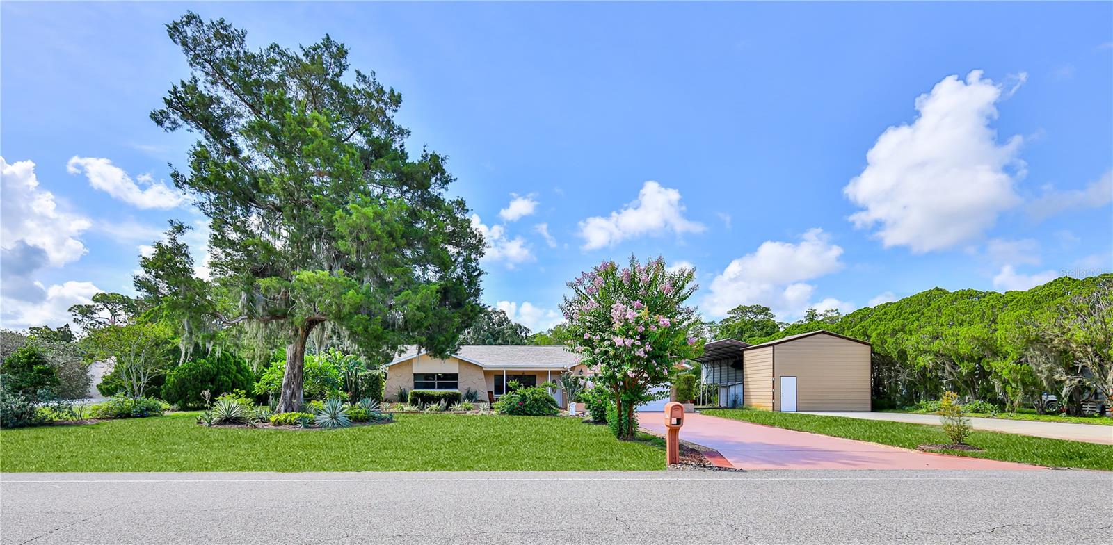 8270 SYCAMORE DR — photo 68