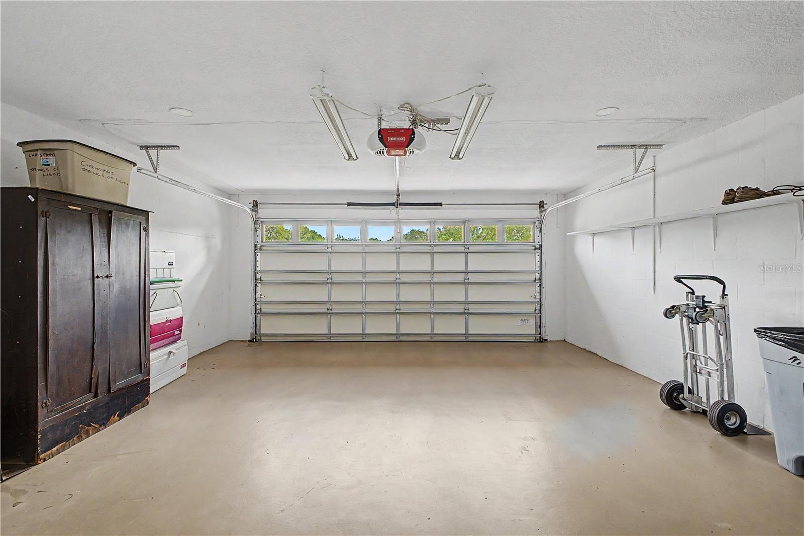 8270 SYCAMORE DR — photo 56
