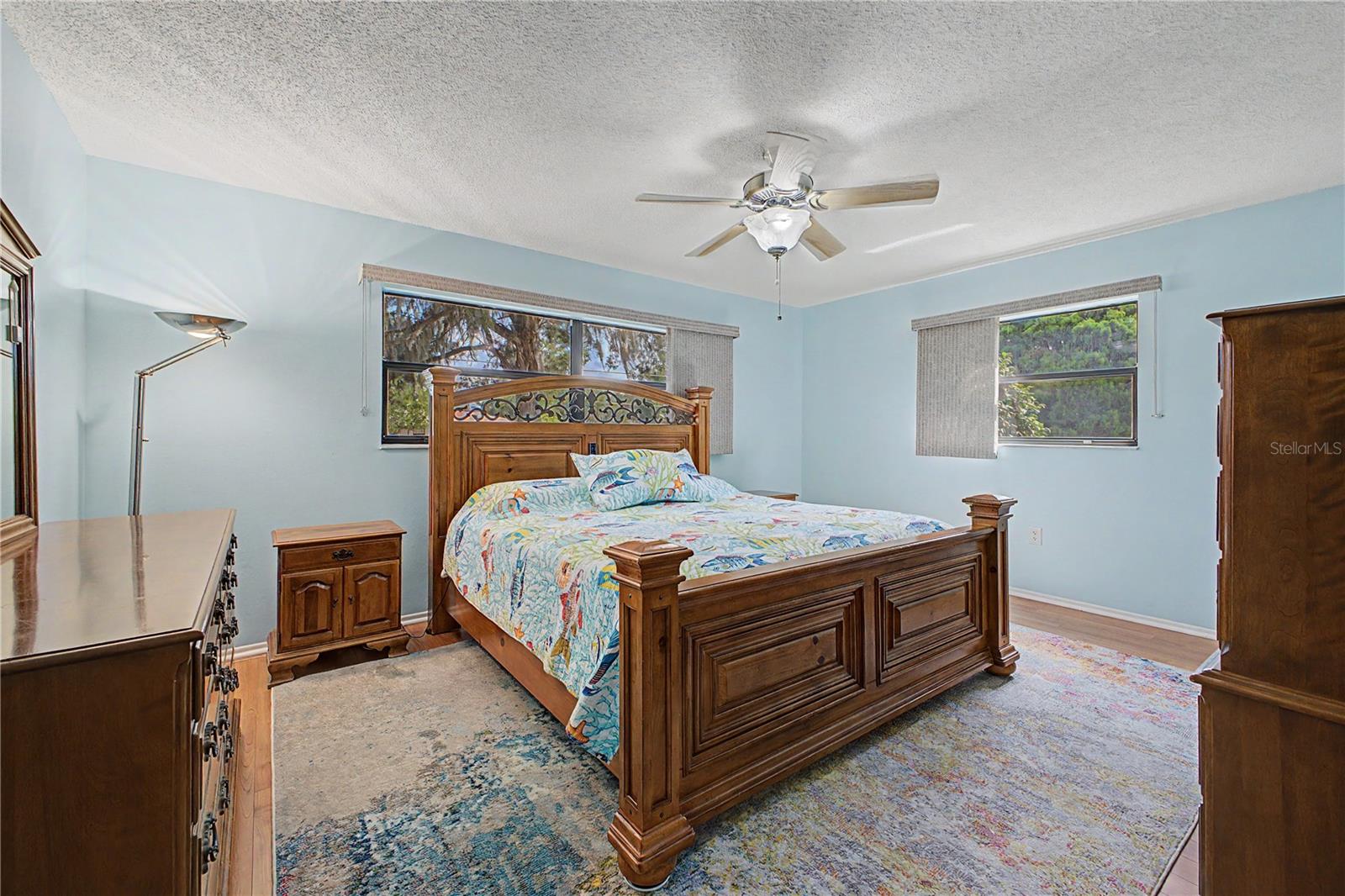 8270 SYCAMORE DR — photo 26