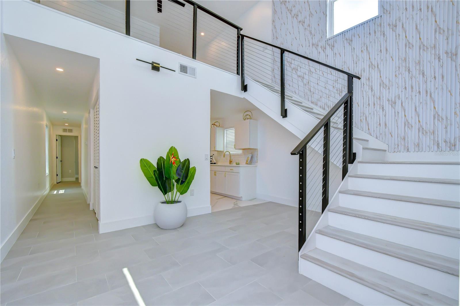 214 8TH AVENUE DR W — photo 6