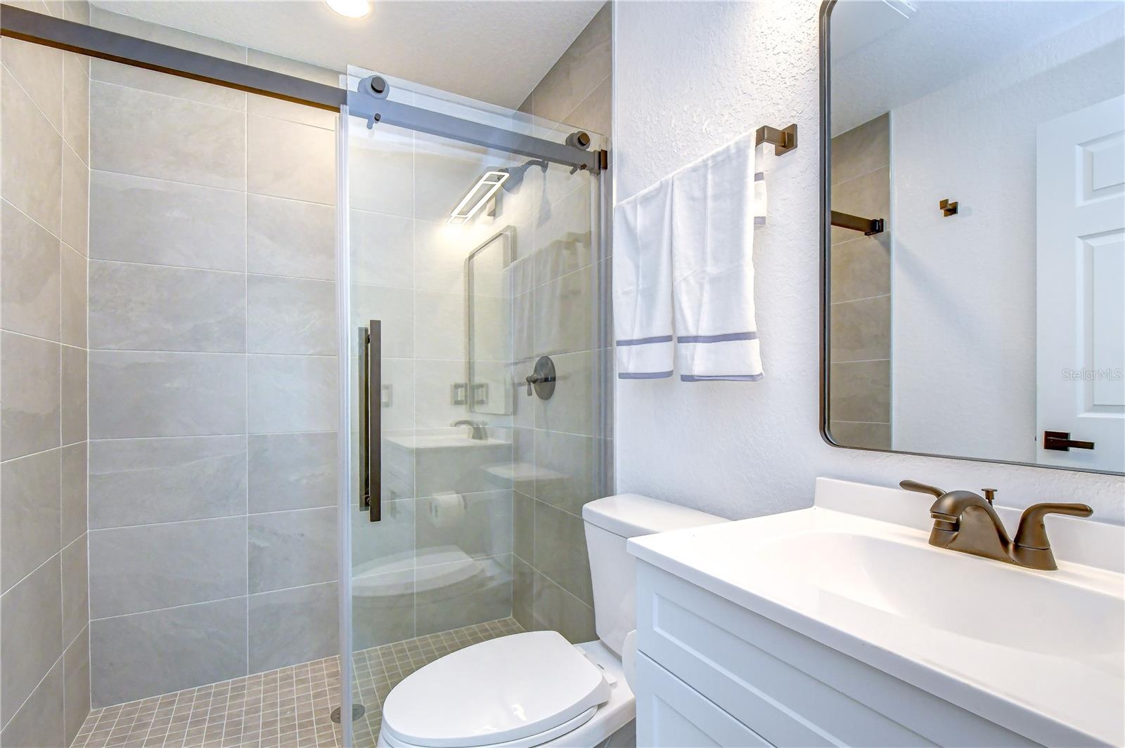 214 8TH AVENUE DR W — photo 13