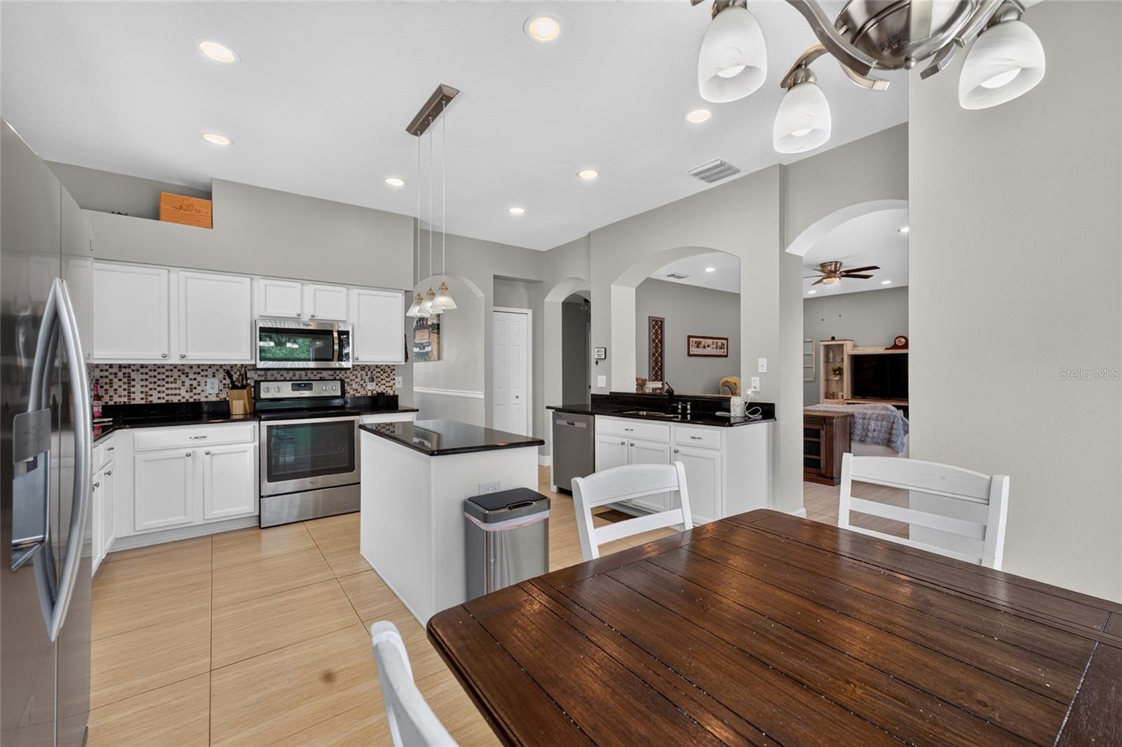 26943 CORAL SPRINGS DR — photo 12