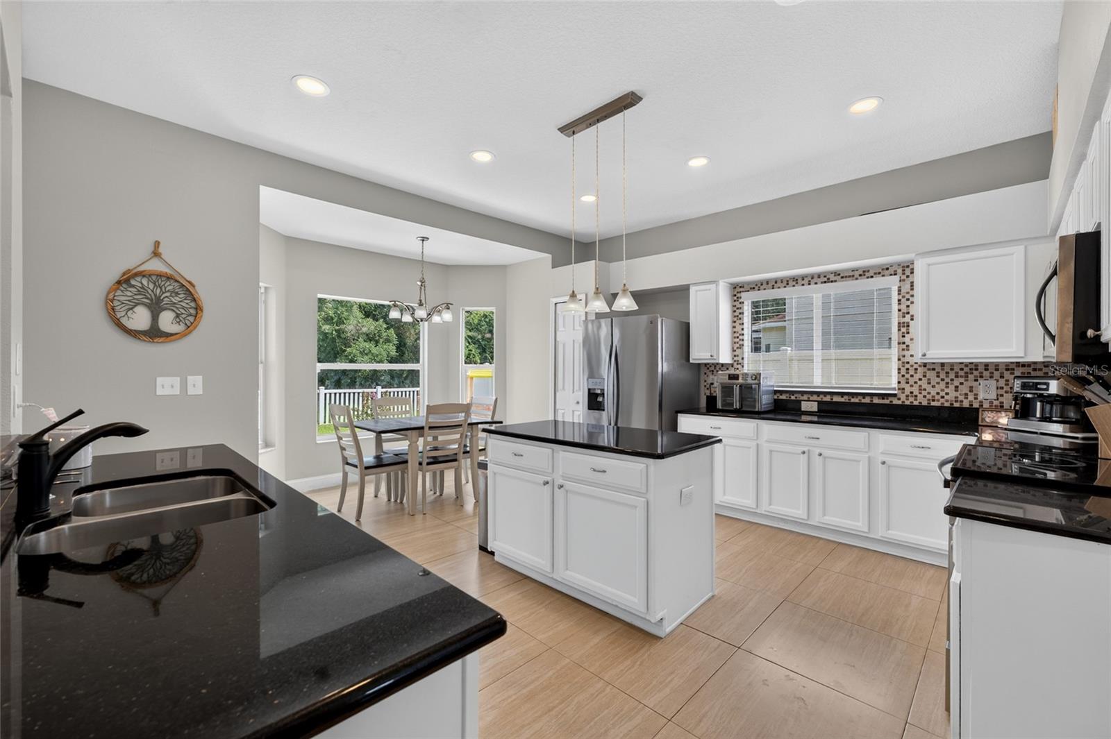 26943 CORAL SPRINGS DR — photo 10