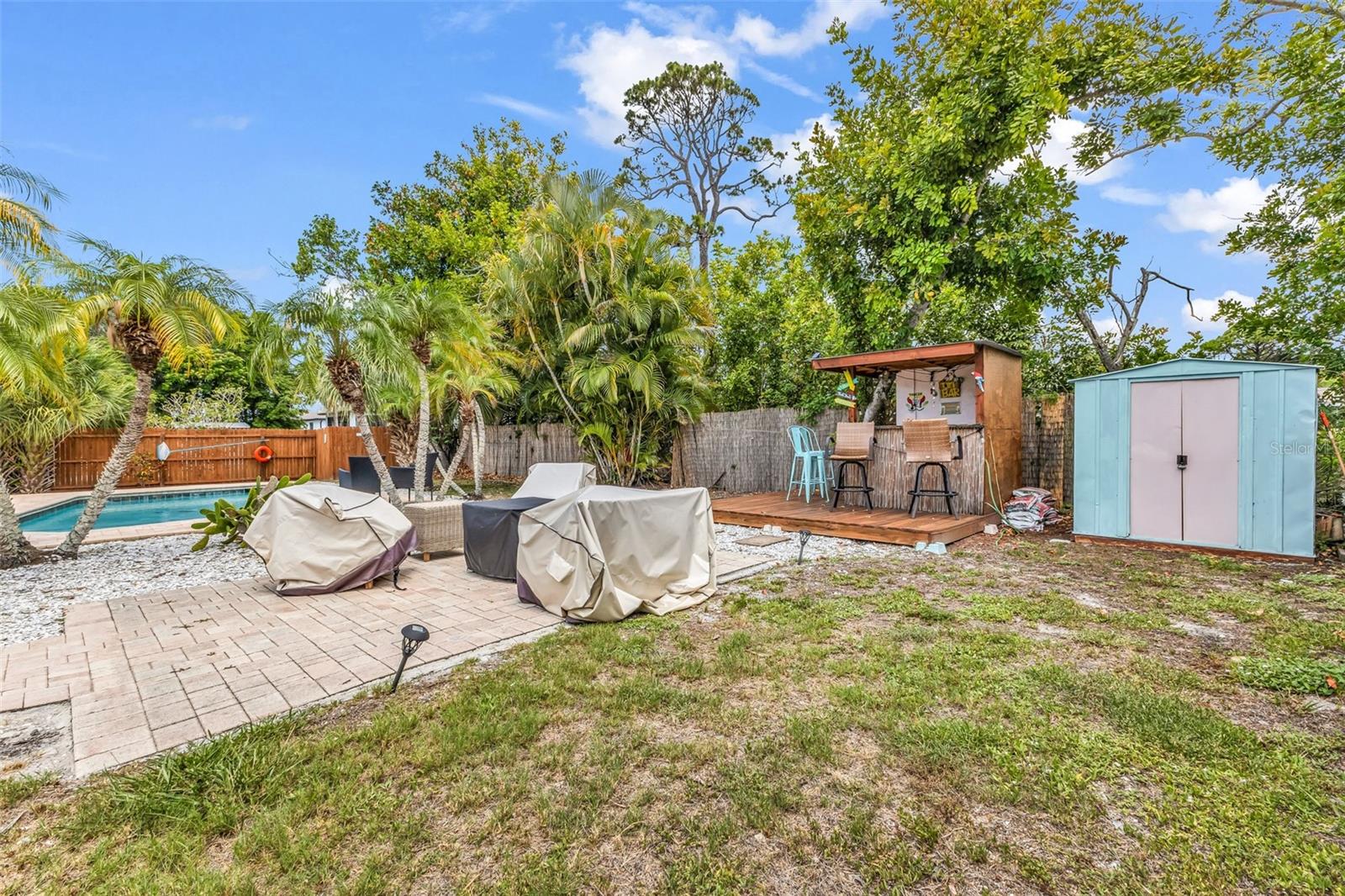 1664 LAKEVIEW PL — photo 47