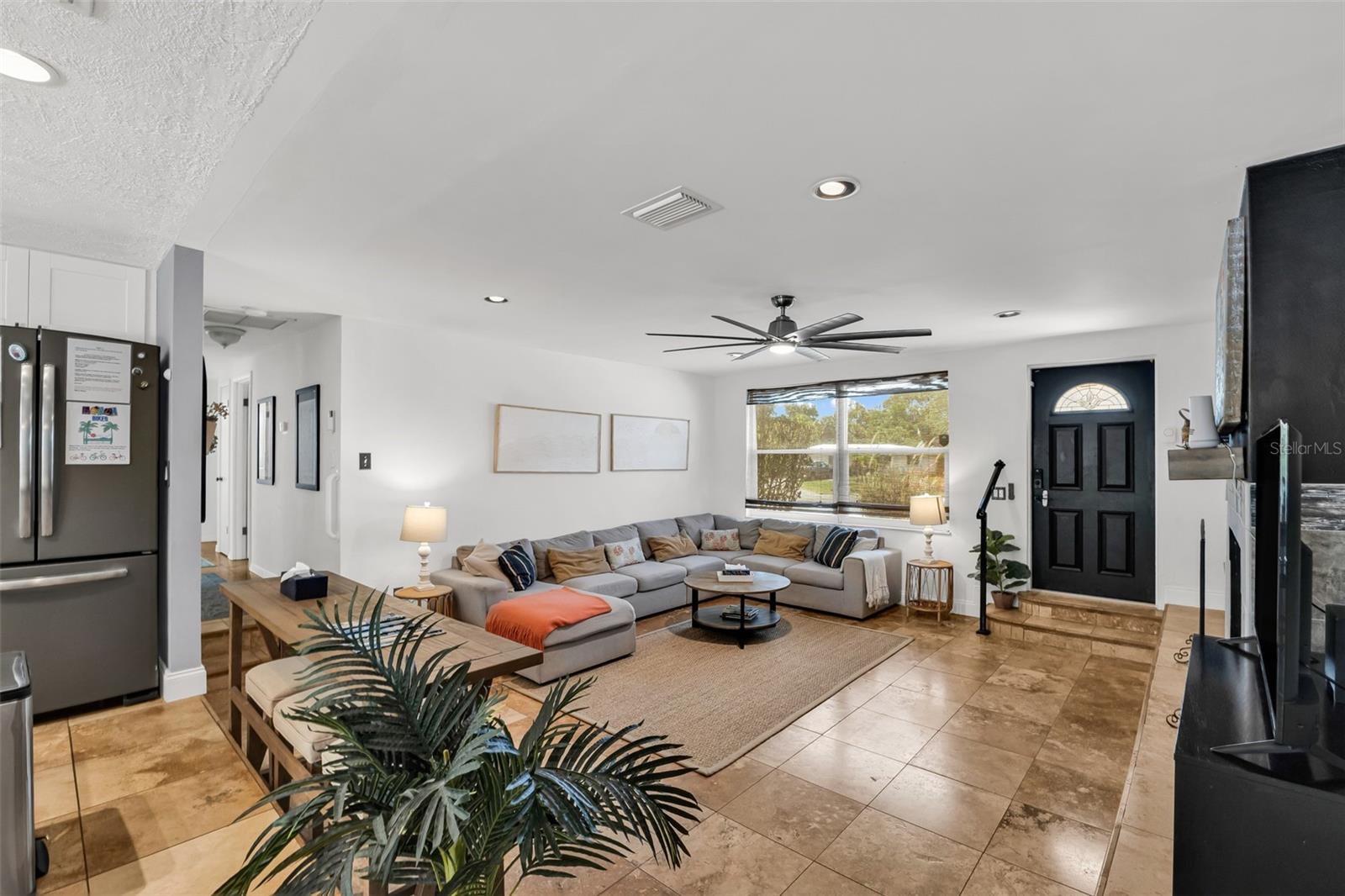 1664 LAKEVIEW PL — photo 15
