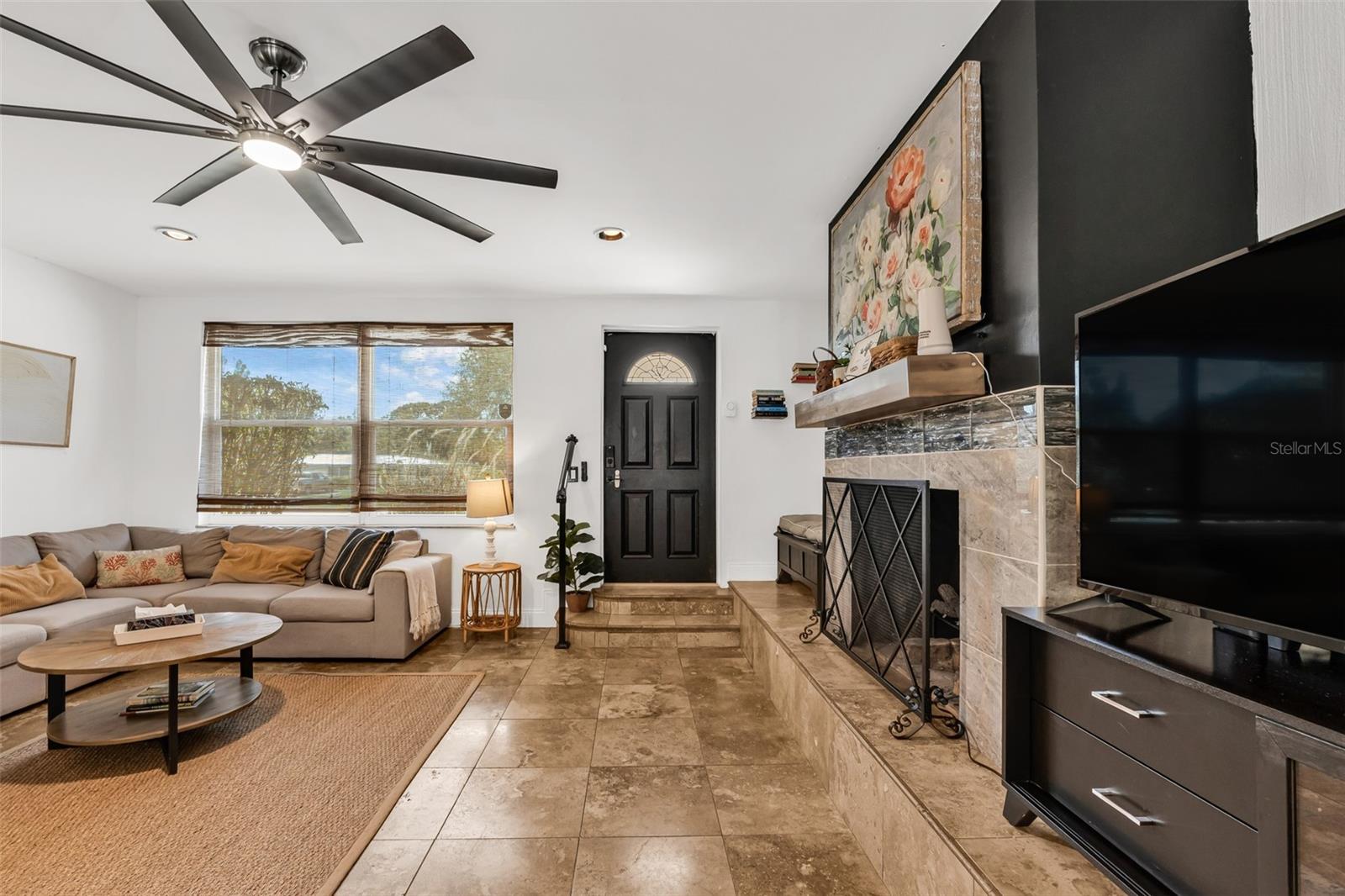 1664 LAKEVIEW PL — photo 11